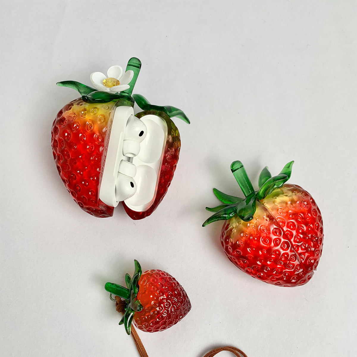 3D Sparkly Strawberry Airpods earphone