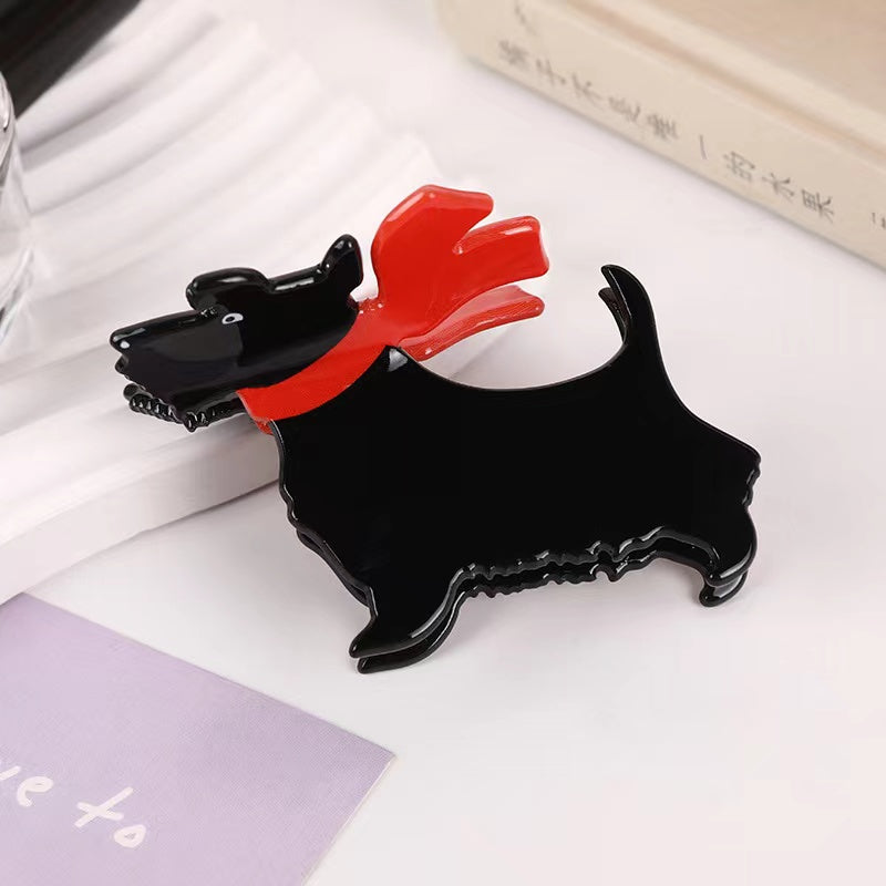 Black Dog Hair Claw