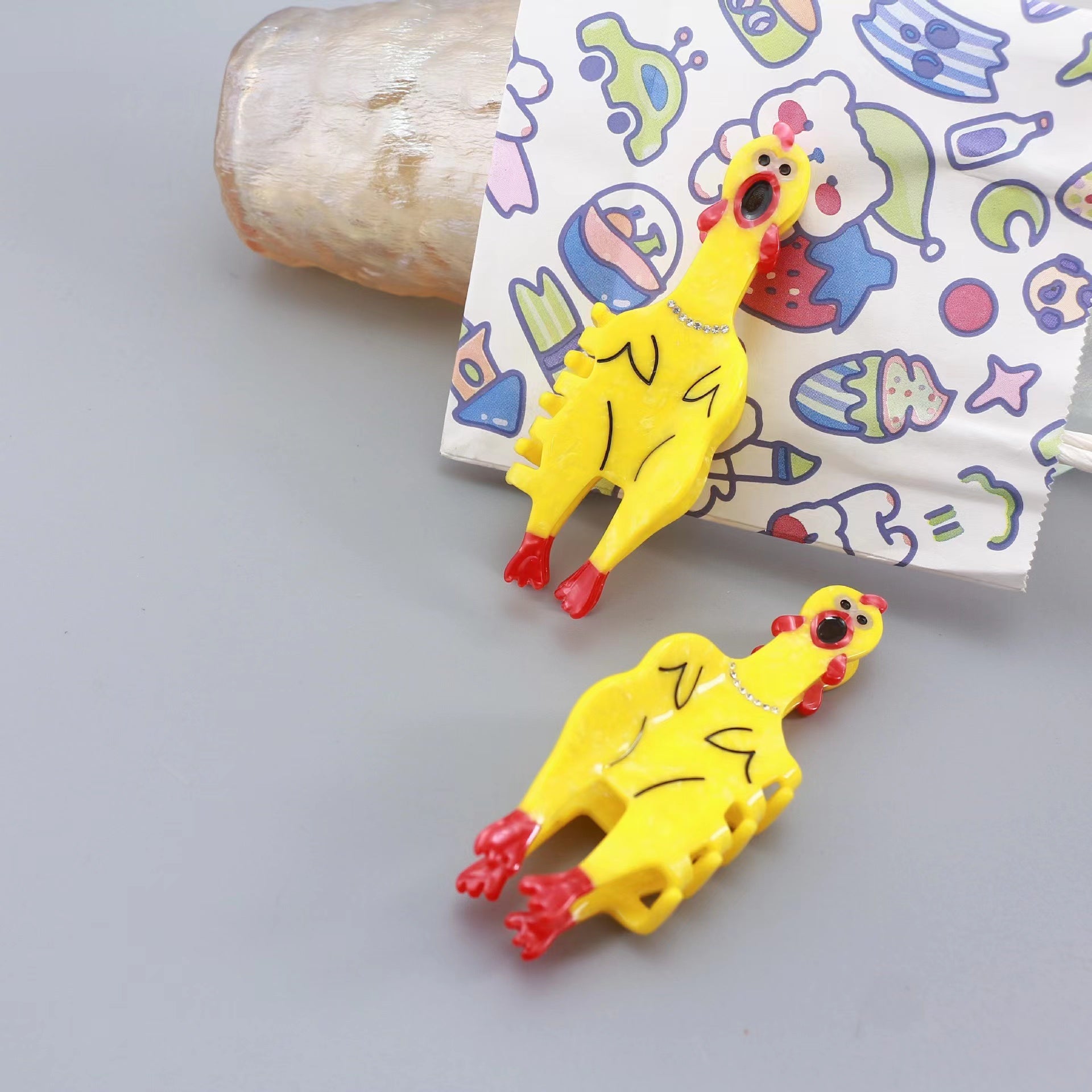 Screaming Chicken Hair Claw