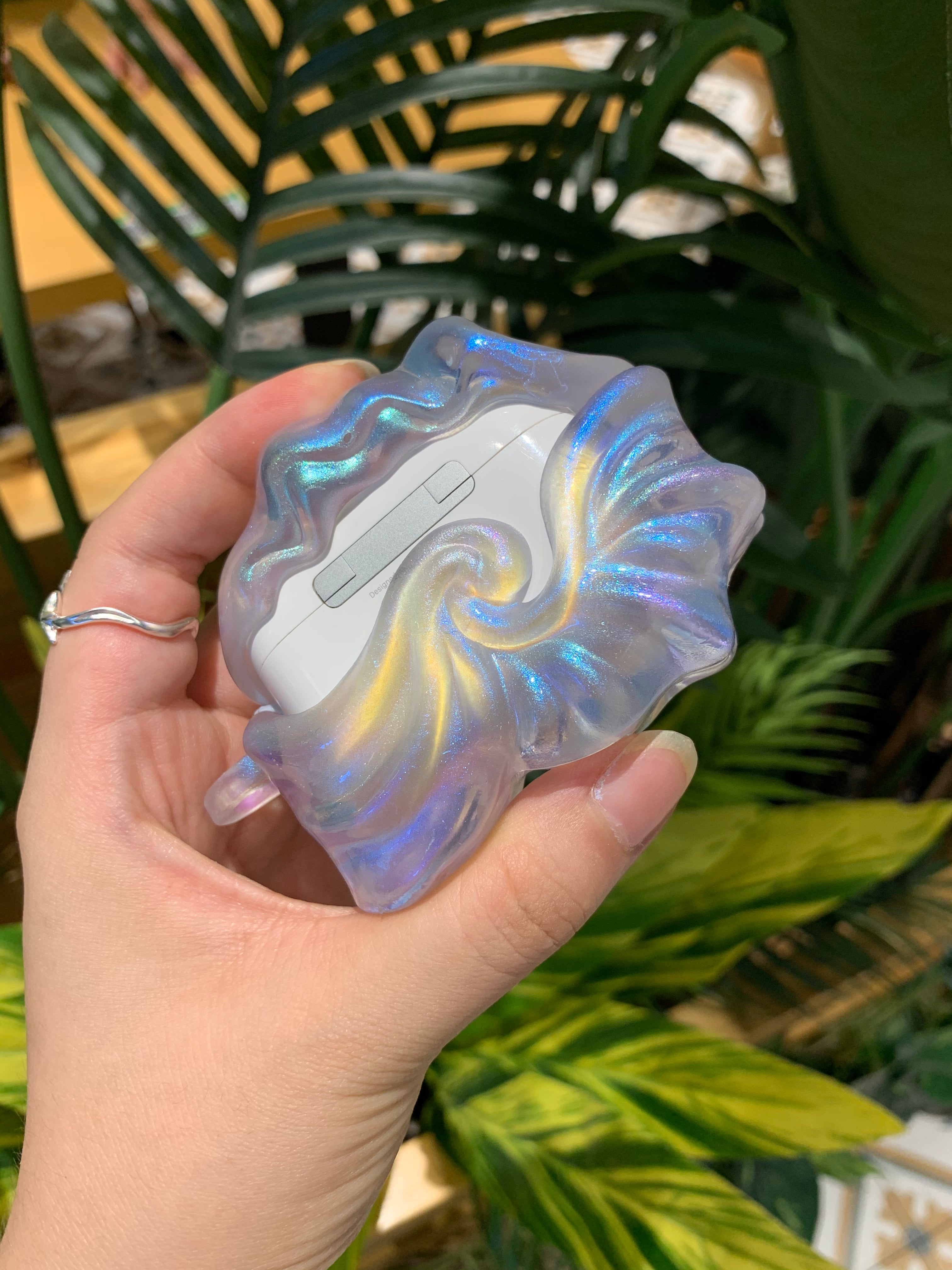 Airpods Pro Earphone shell within pearl shinning
