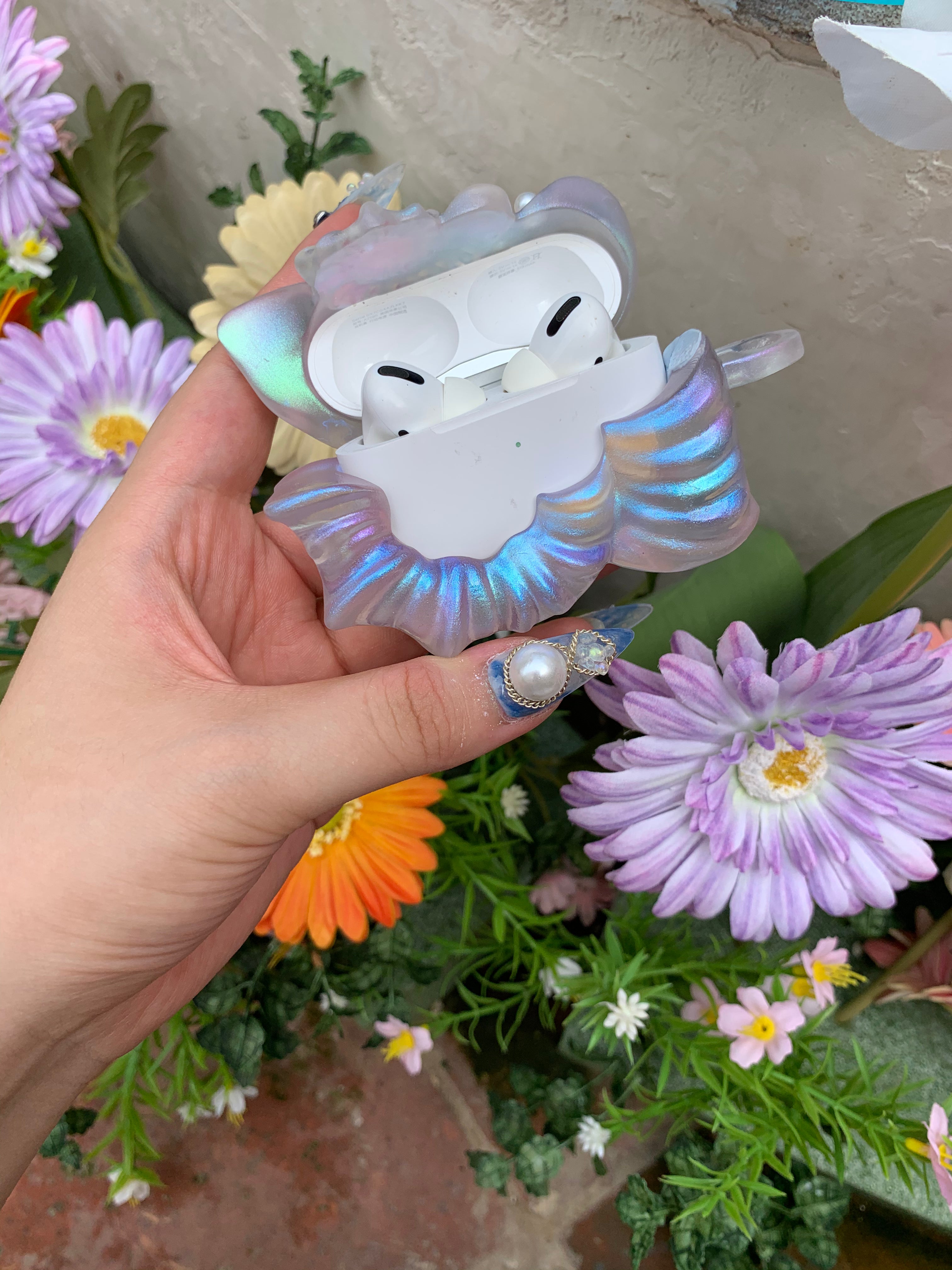 Airpods Pro Earphone shell within pearl shinning