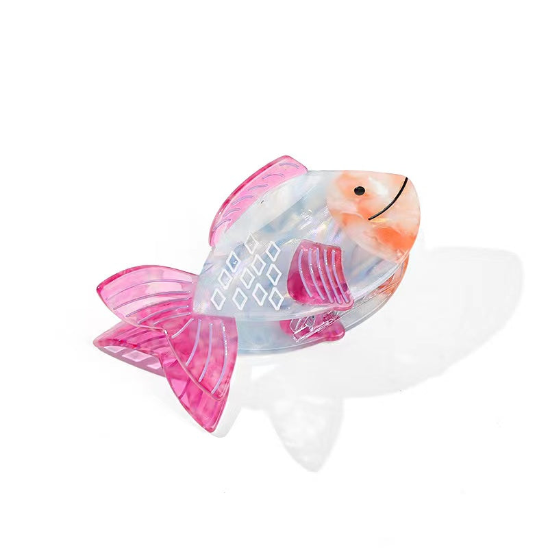 Goldfish Claw Within Sky