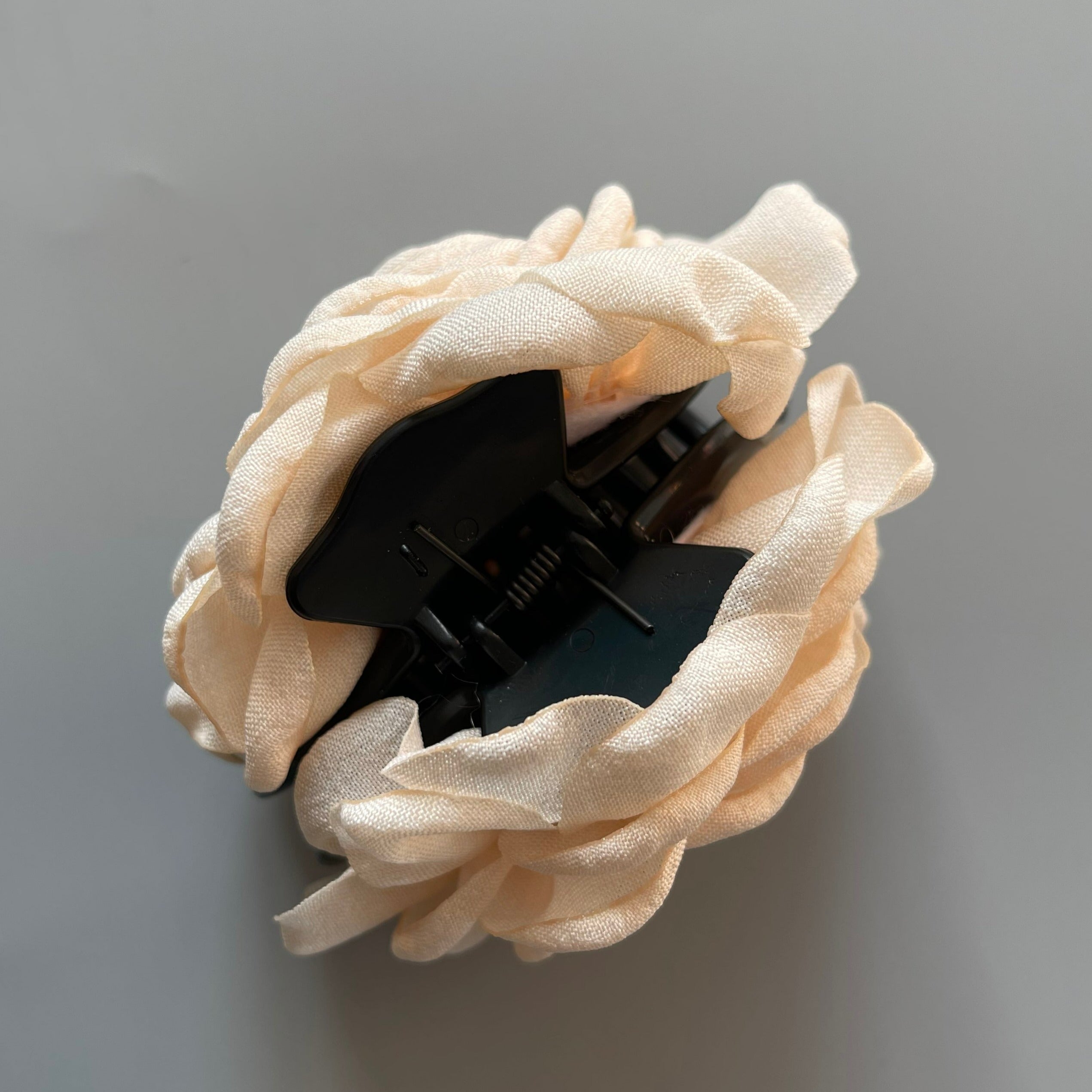 Beige Rose Hair Claw