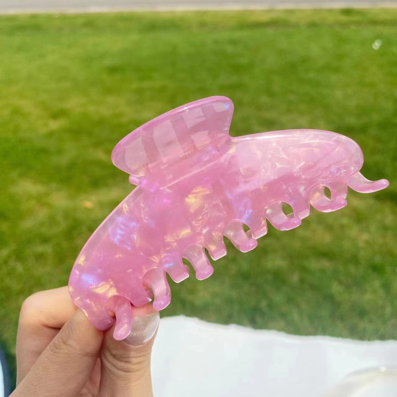 Pearly Luster Claw within Jelly Pink