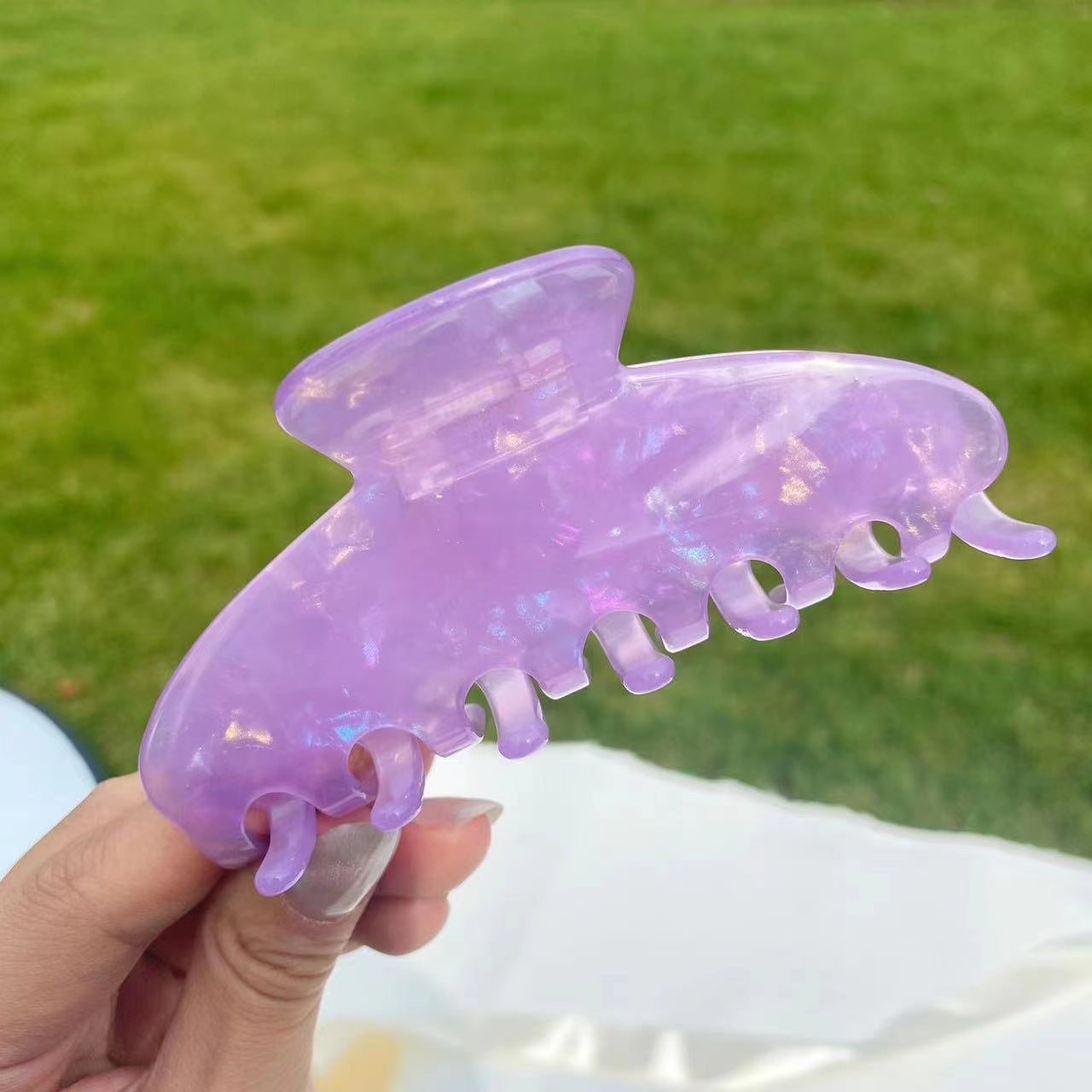 Pearly Luster Claw within Jelly Purple