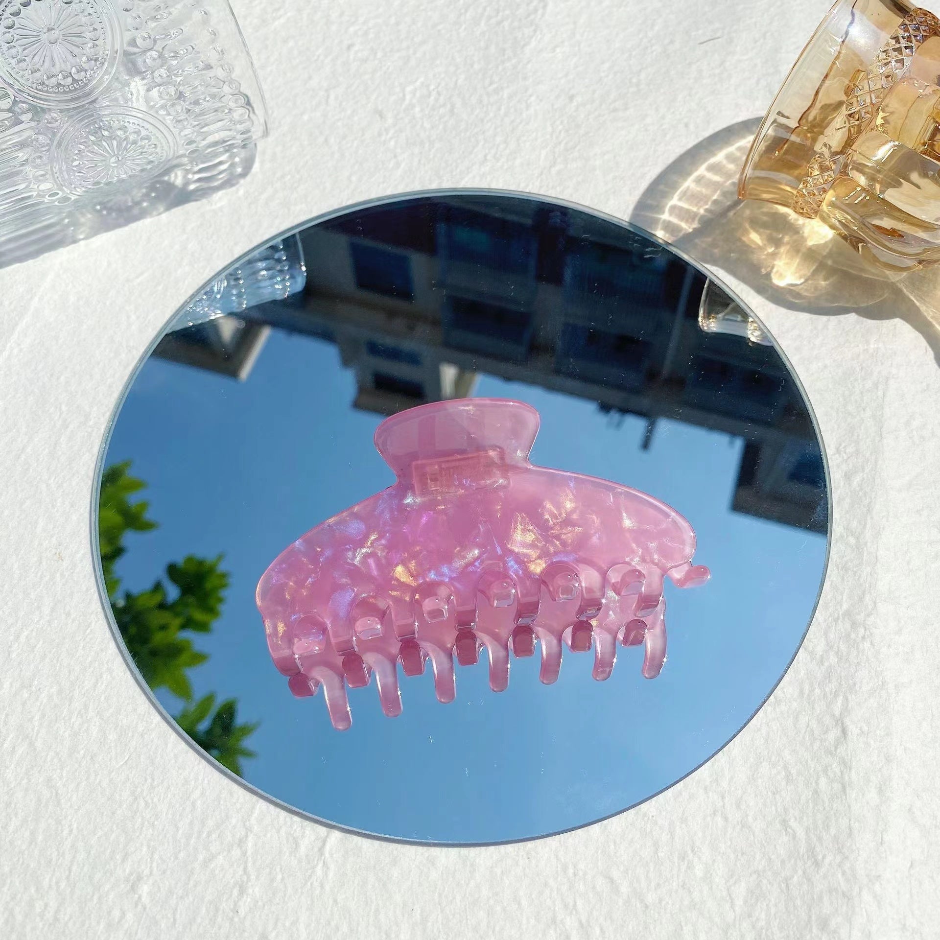 Pearly Luster Claw within Jelly Pink