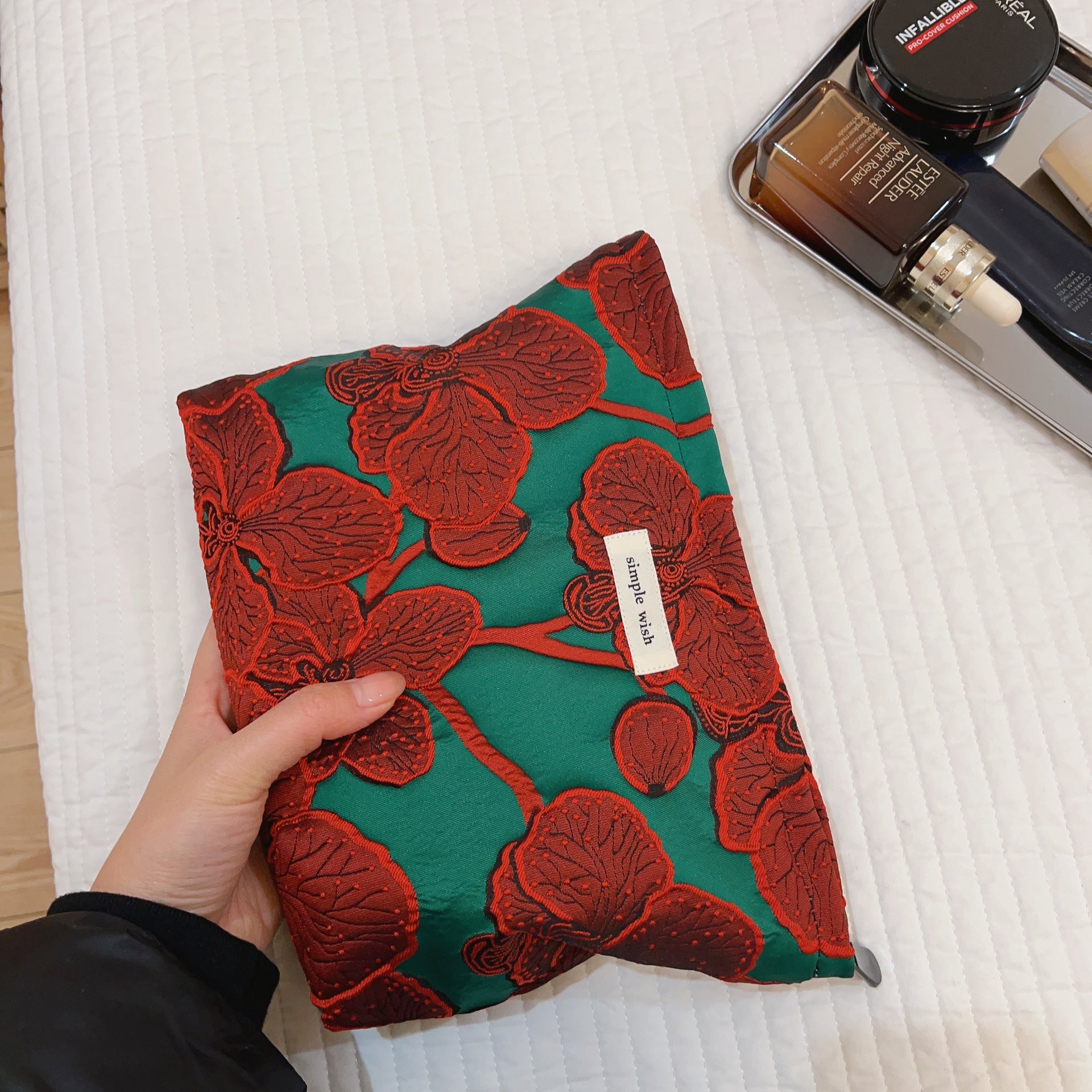 Vintage flowers Bag within Red