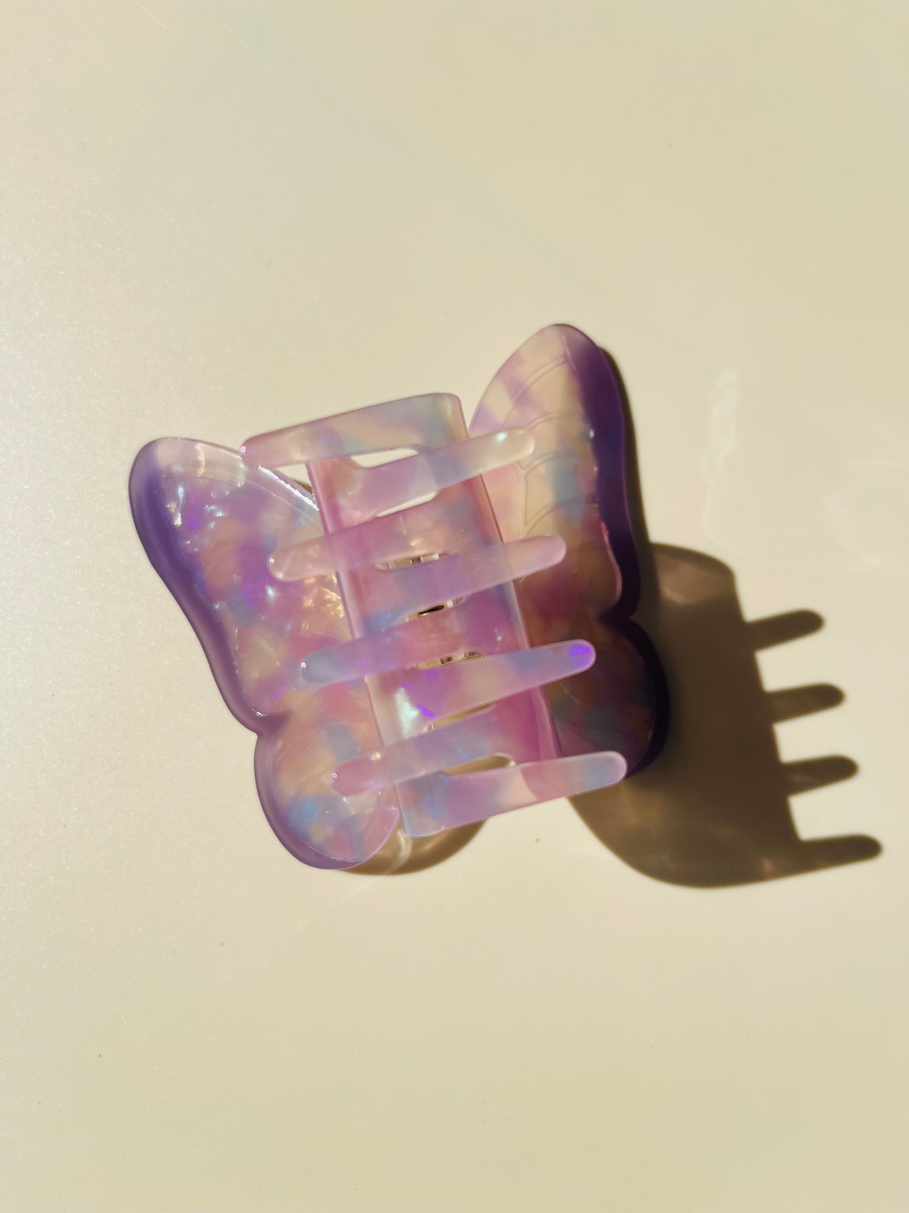 Dazzling butterfly claw