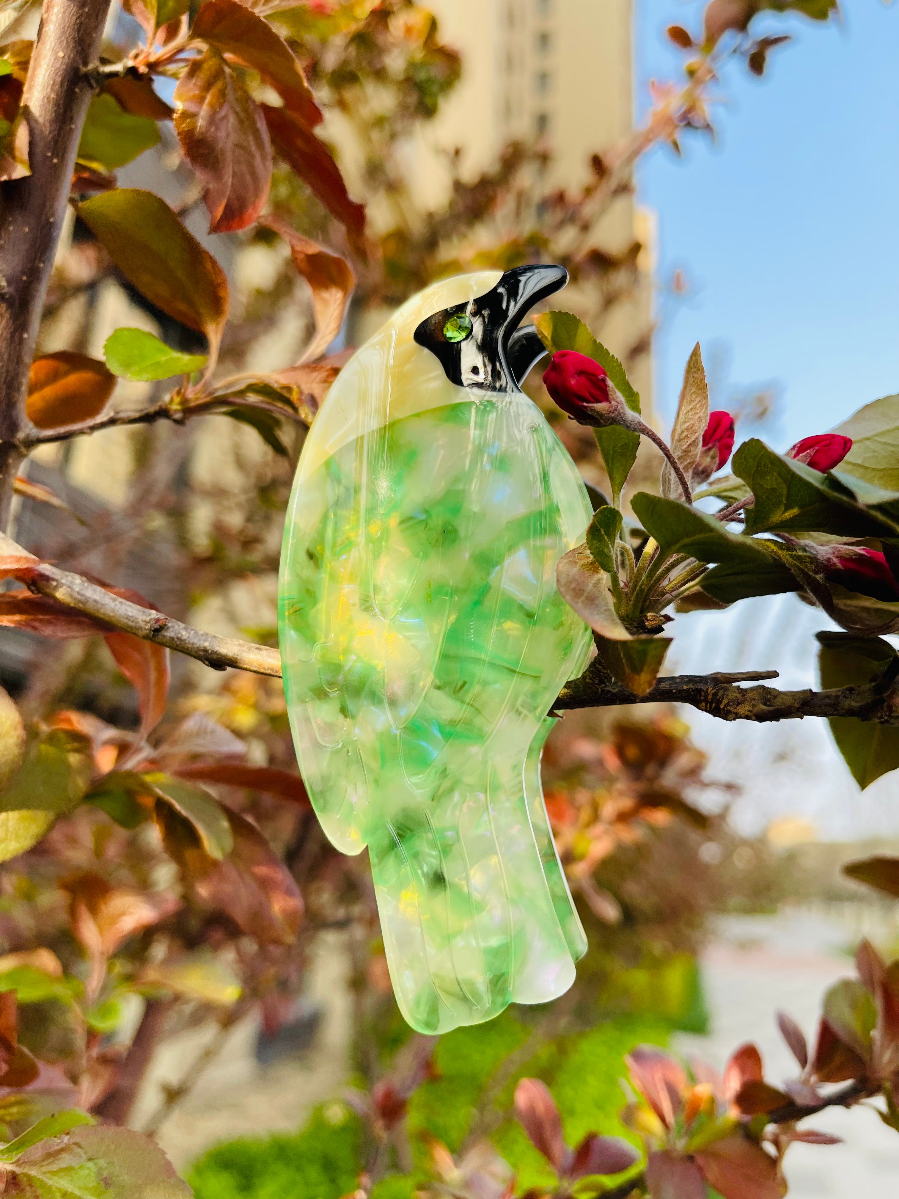 kingfisher claw within green