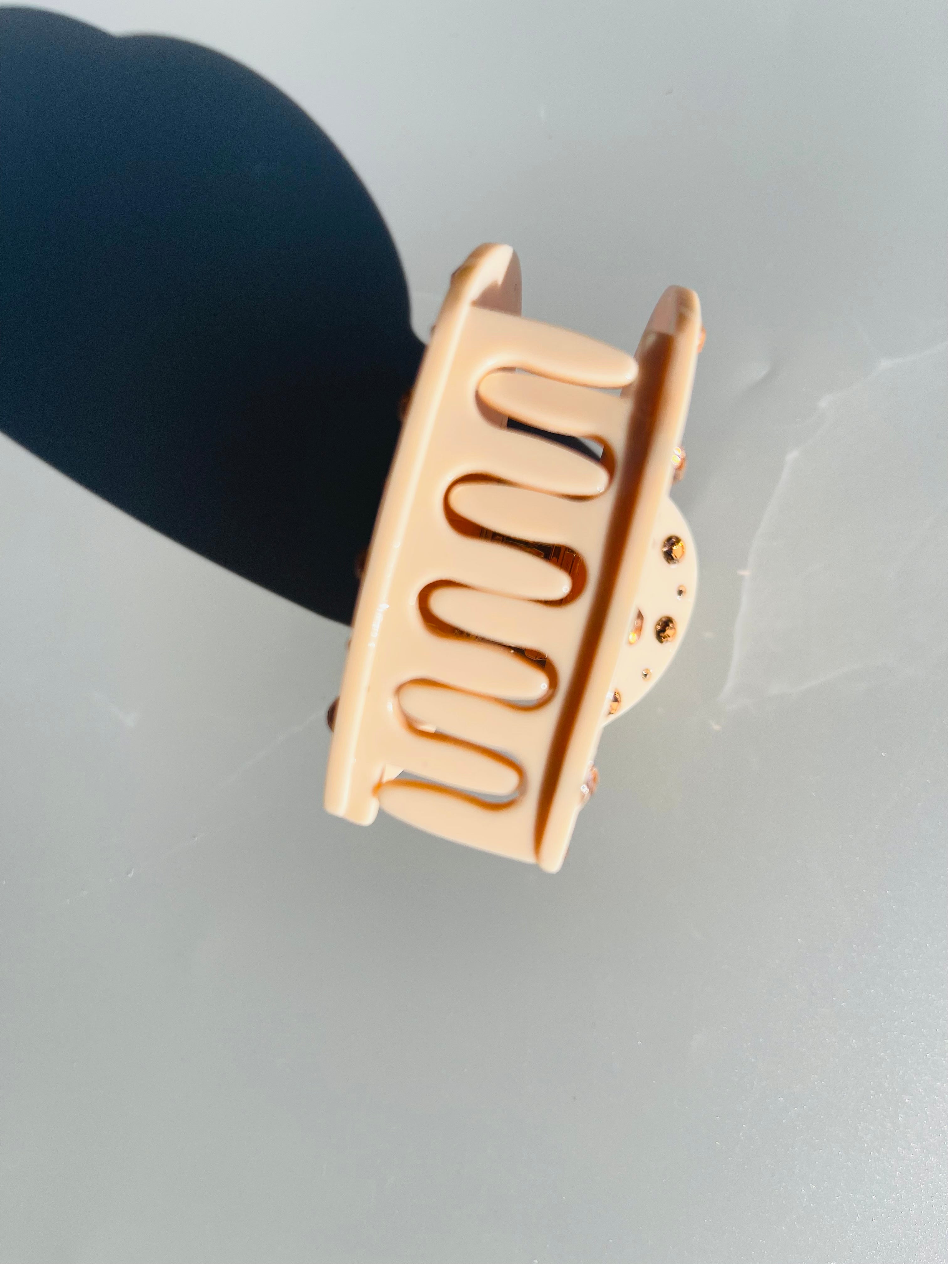 Diamond Heart Claw within Milk