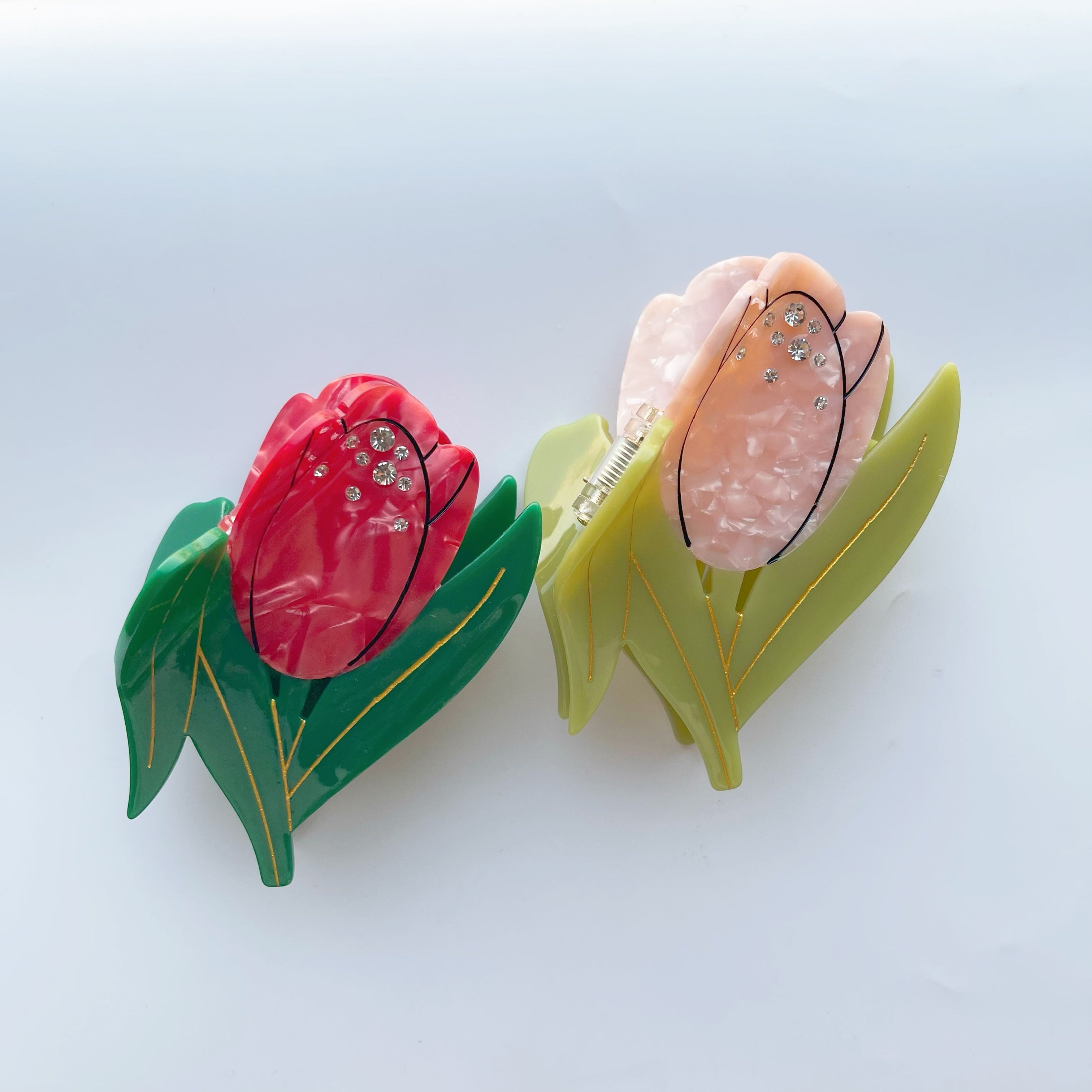 Diamond Tulip Hair Claw within pink