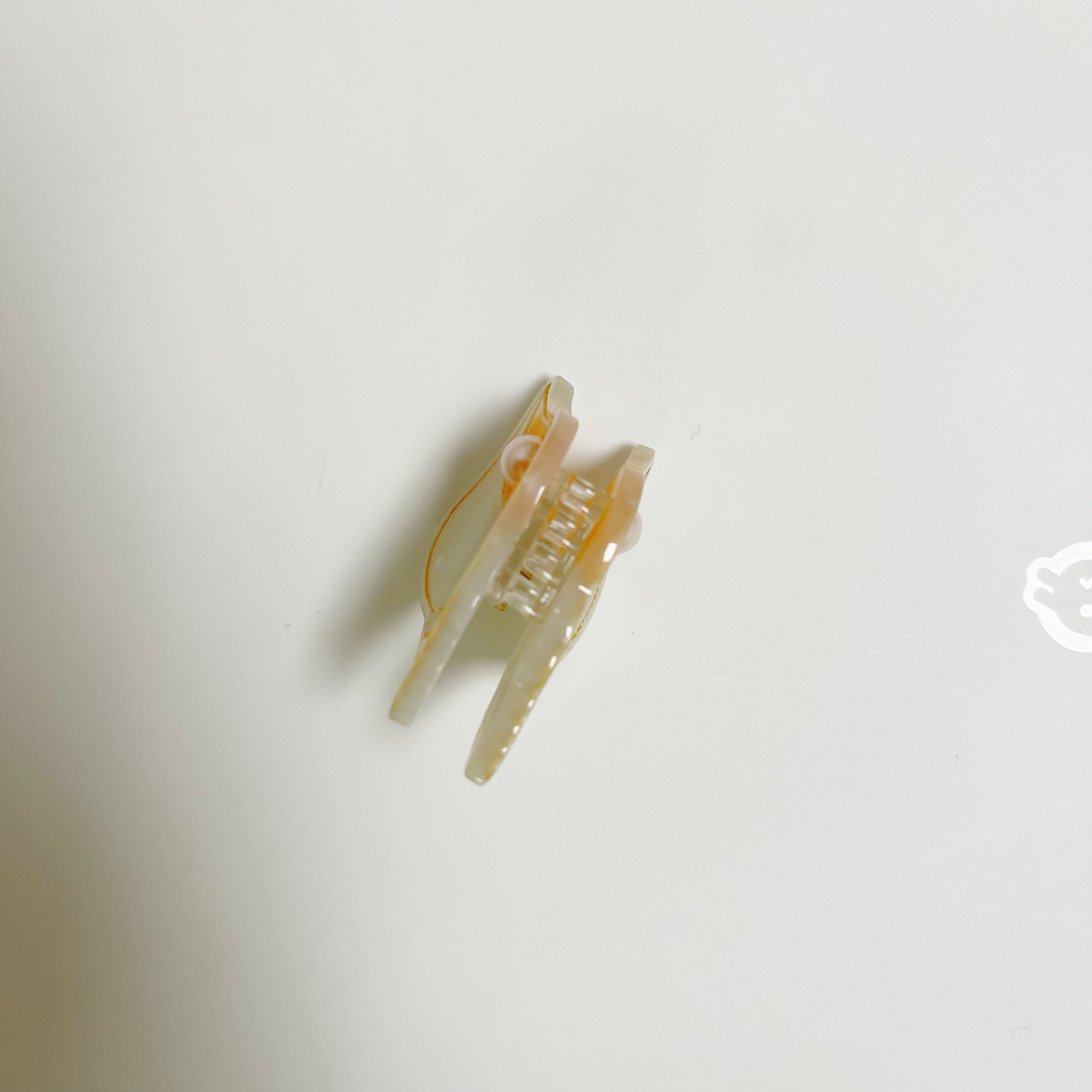 Mini Conch Hair Claw