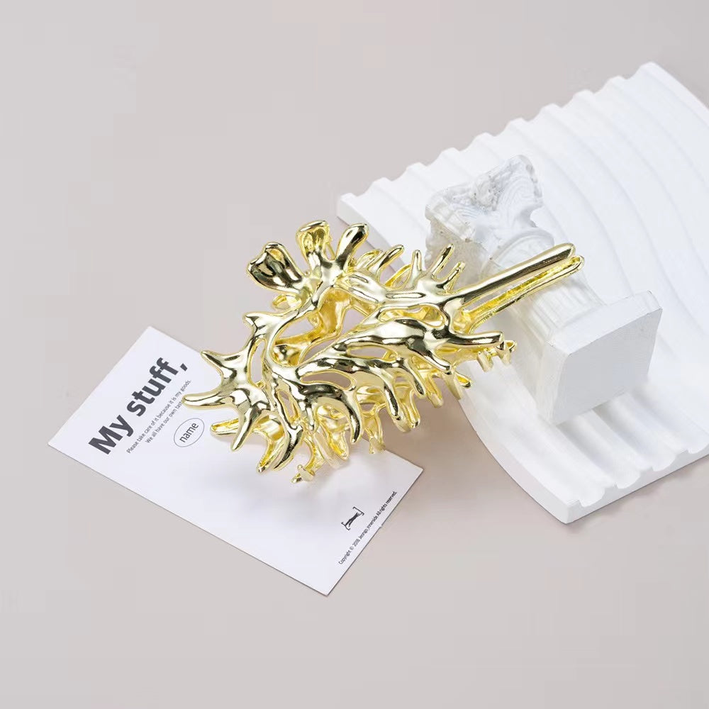 Metal Conch Hair Claw within Gold