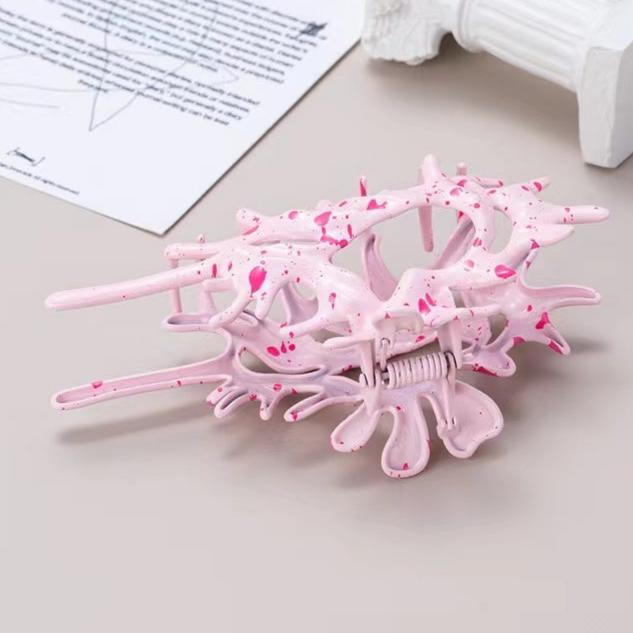 Metal Conch Hair Claw within Pink