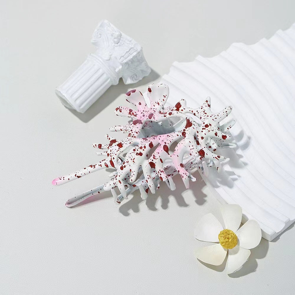 Metal Conch Hair Claw within White