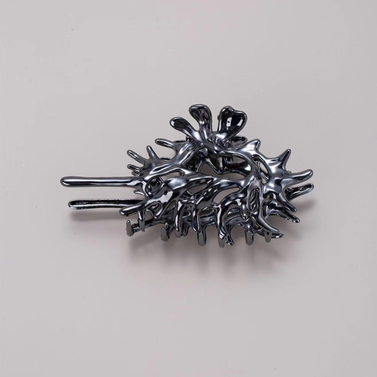 Metal Conch Hair Claw within Black