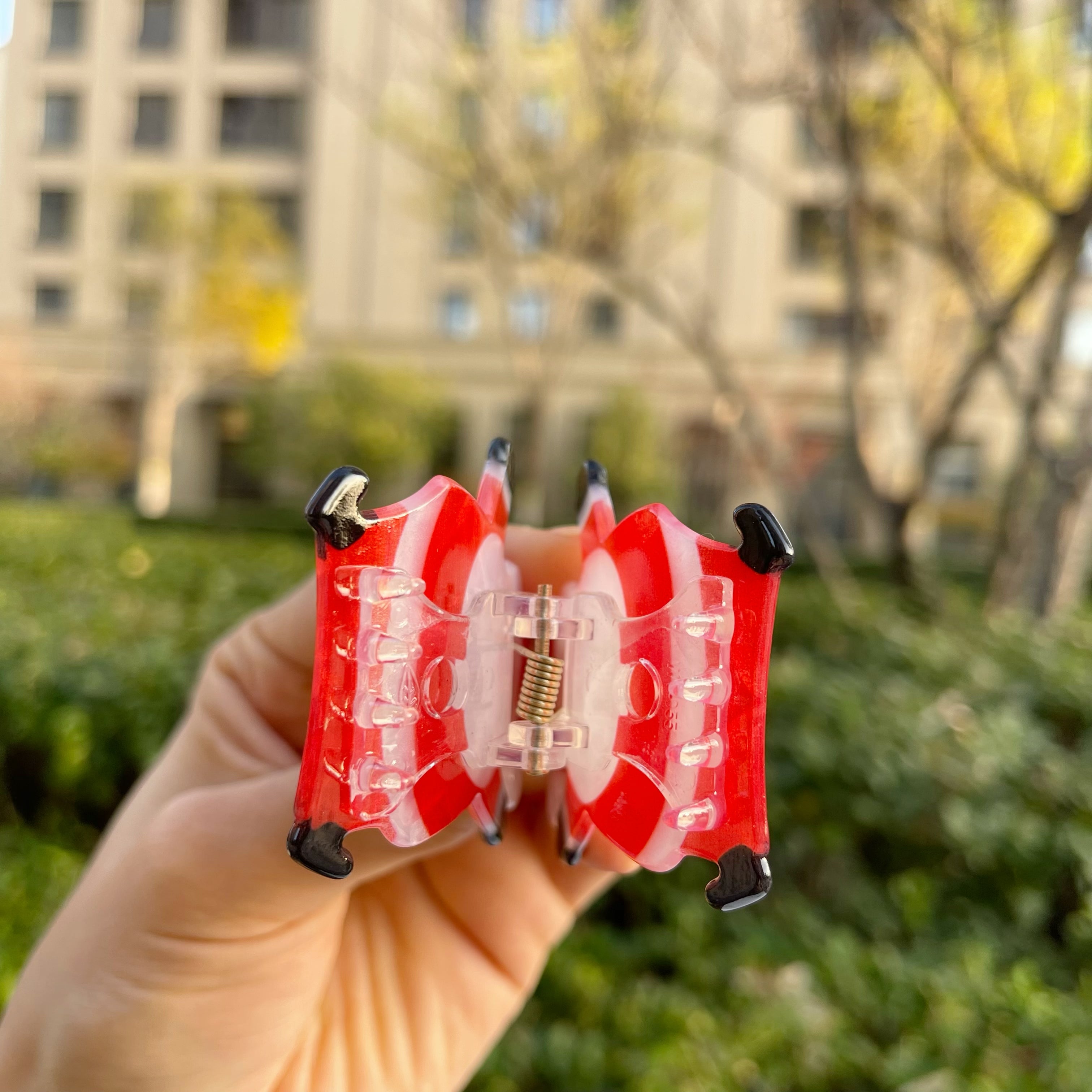 Santa Claus hair claw