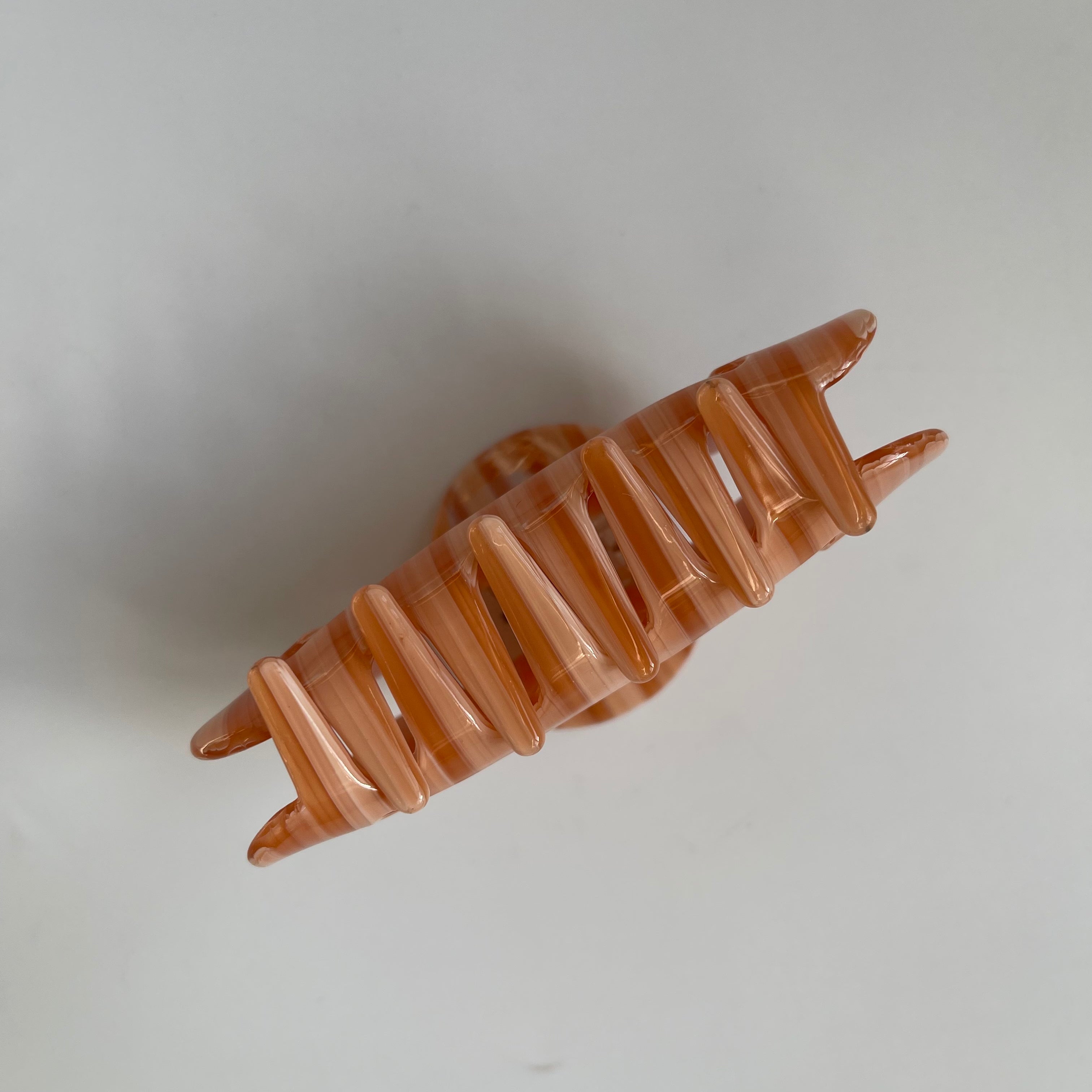 Cloudy Claw in Peanut