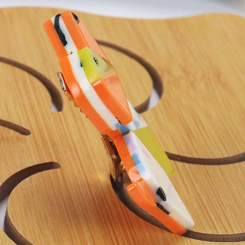 Paper Folding Dog Hair Clip