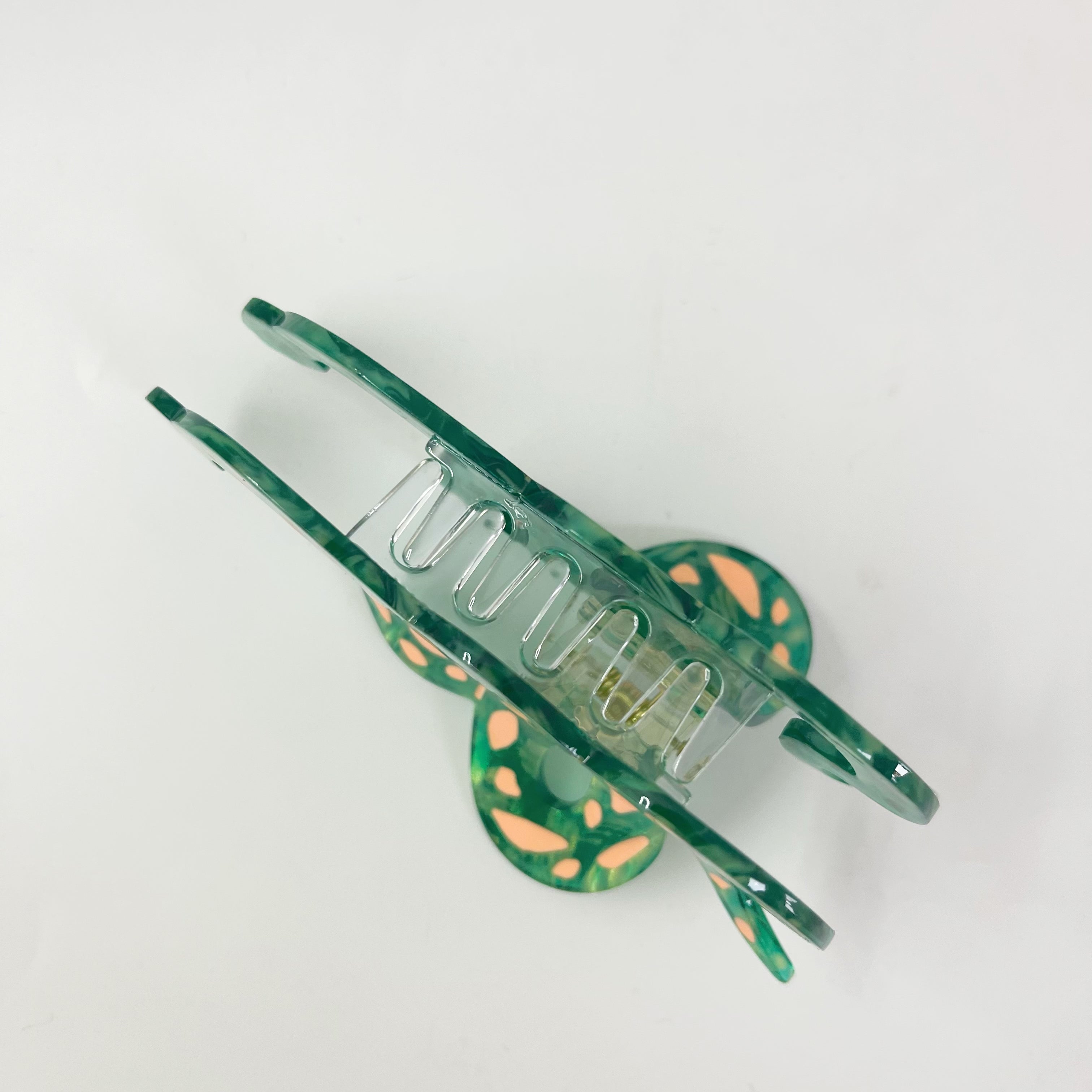 Green Snake Hair Claw