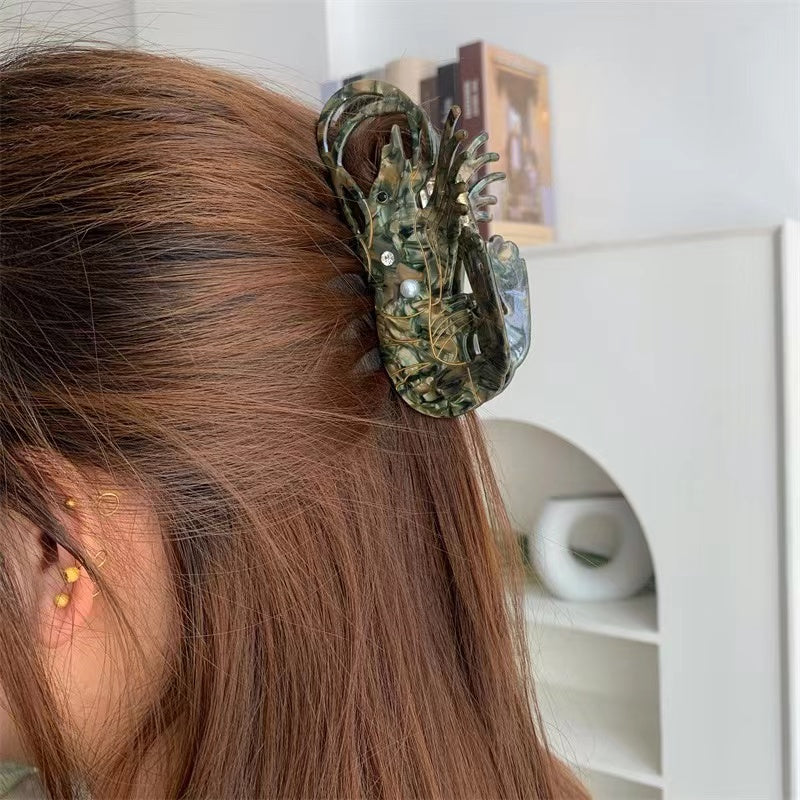 Shrimp Hair Claw within Dark