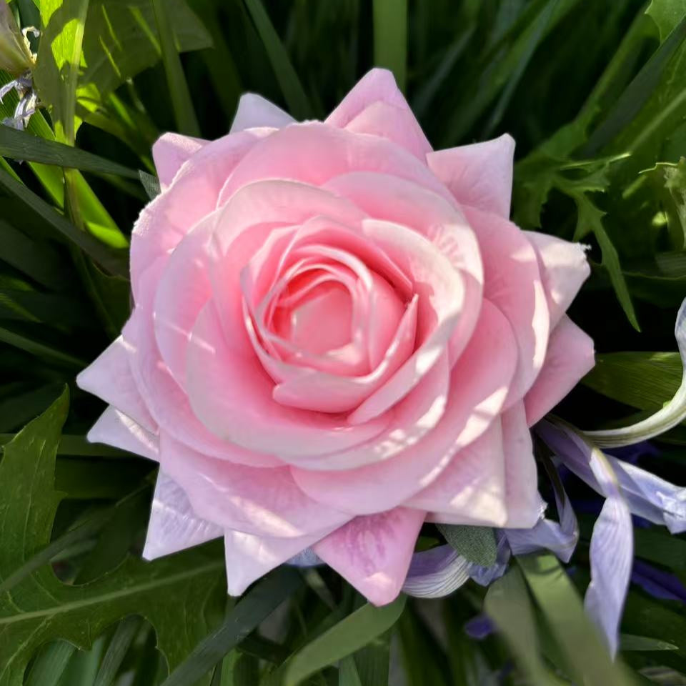 Rose Hair Claw in Pink