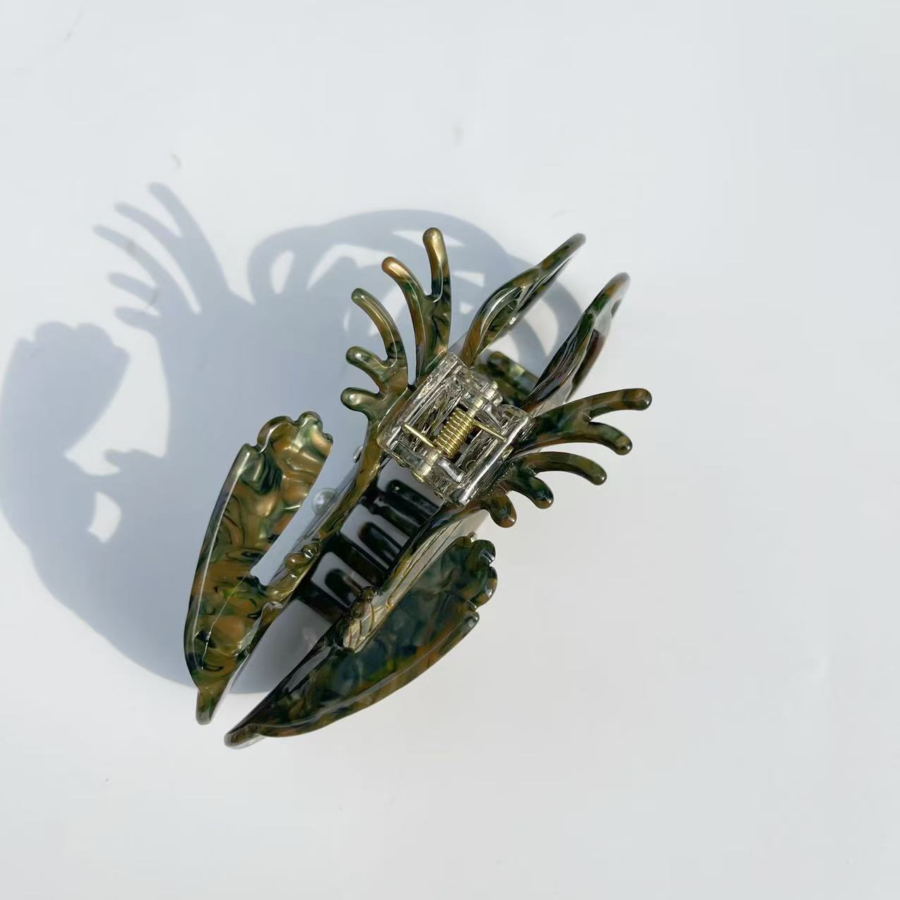 Shrimp Hair Claw within Dark