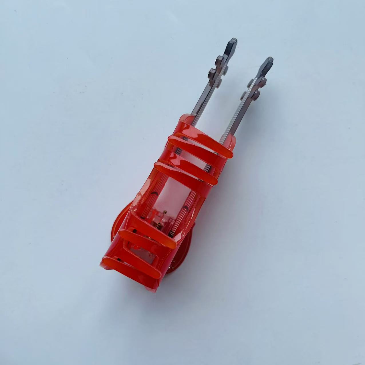 Diamond violin hair claw within red