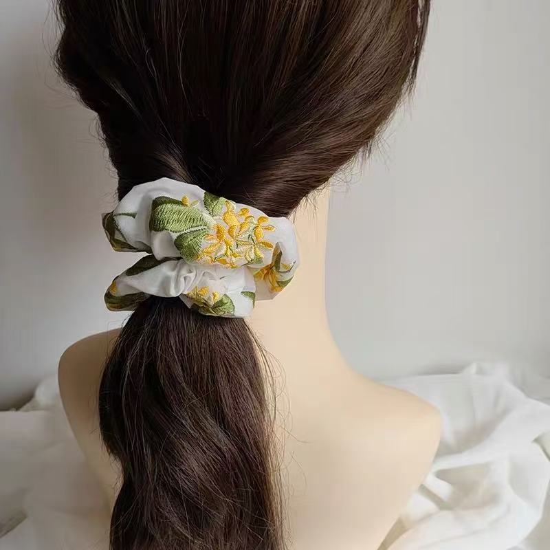 Embroidered Osmanthus Flower Scrunchie