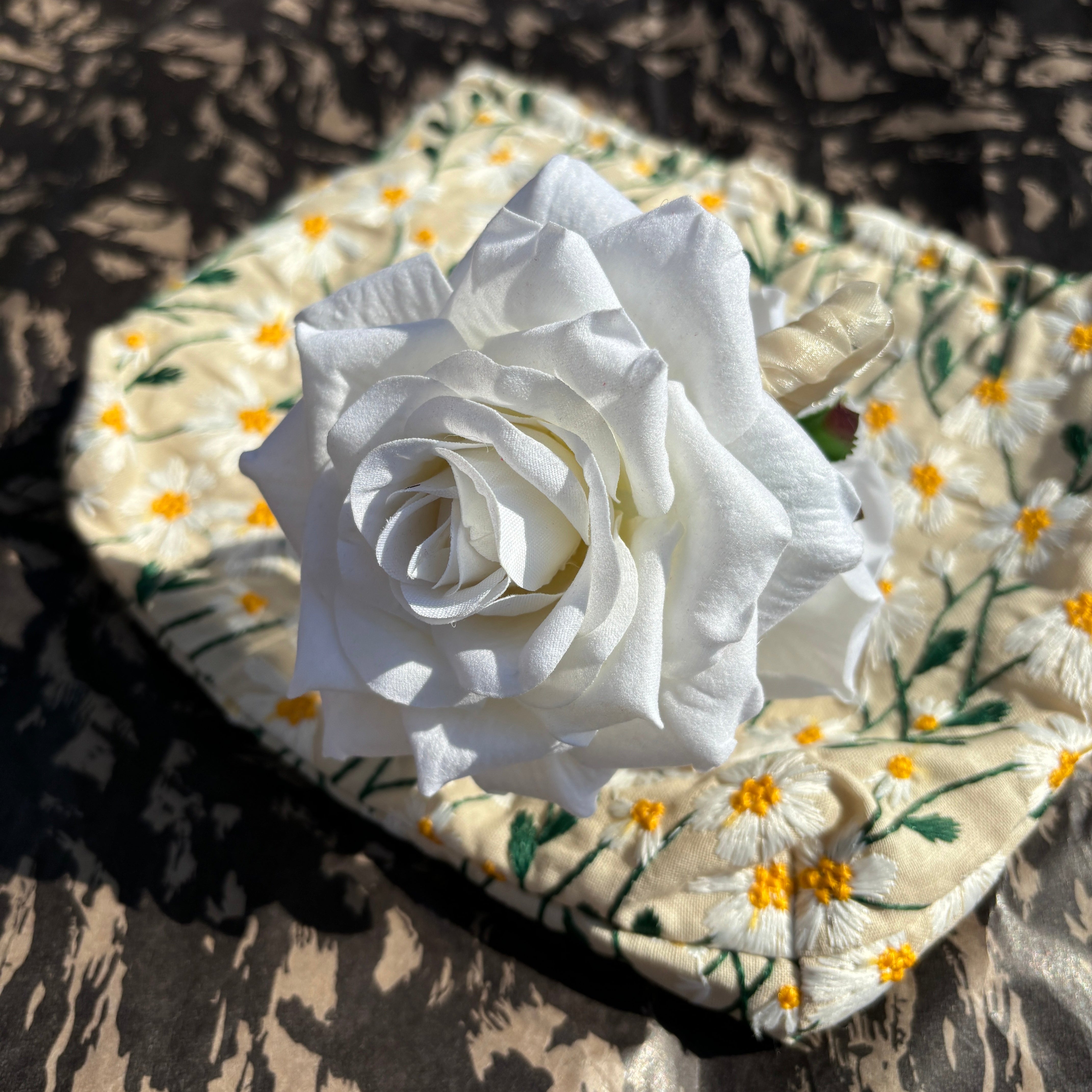 White Rose Hair Claw