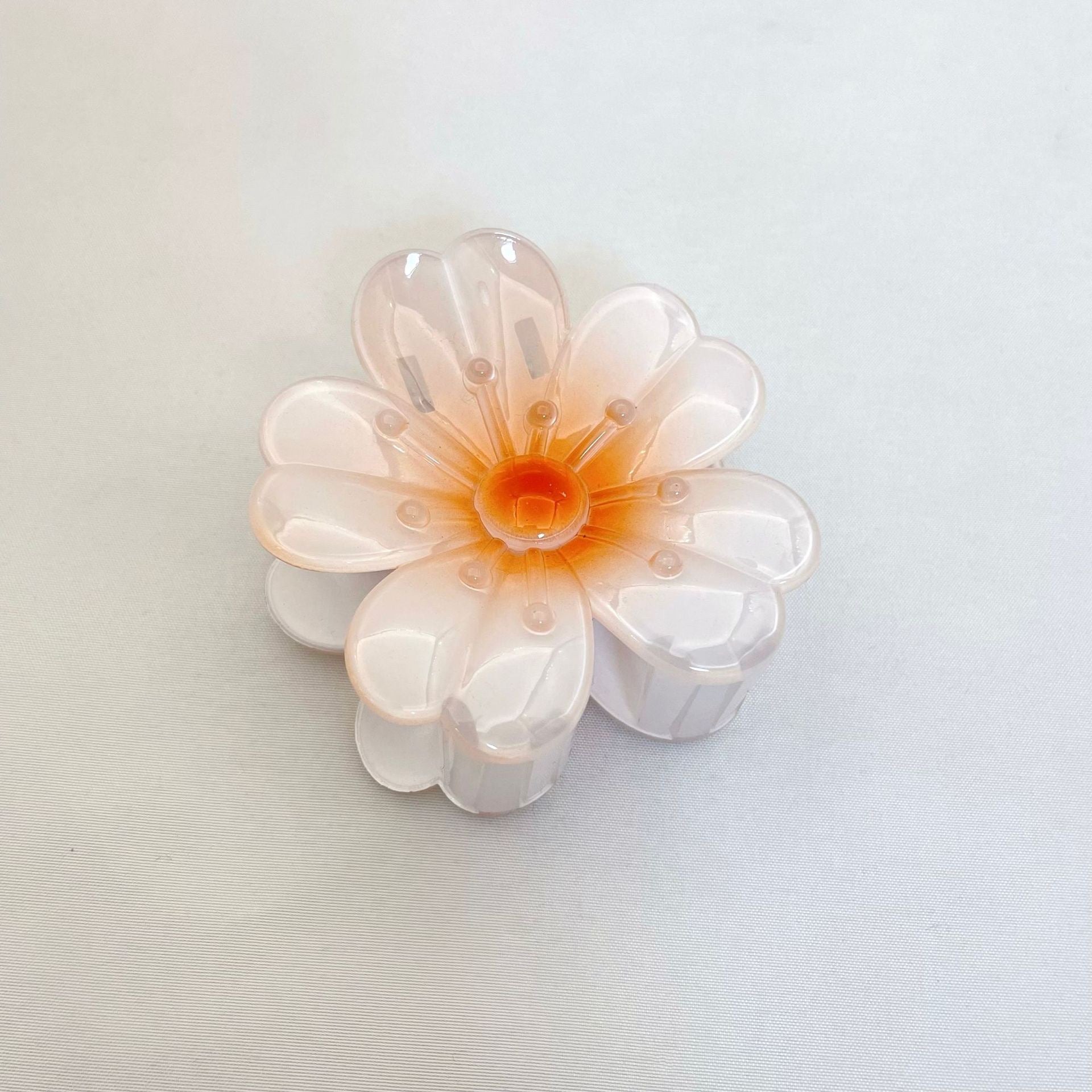 Five-petaled Frangipani Flower Claw