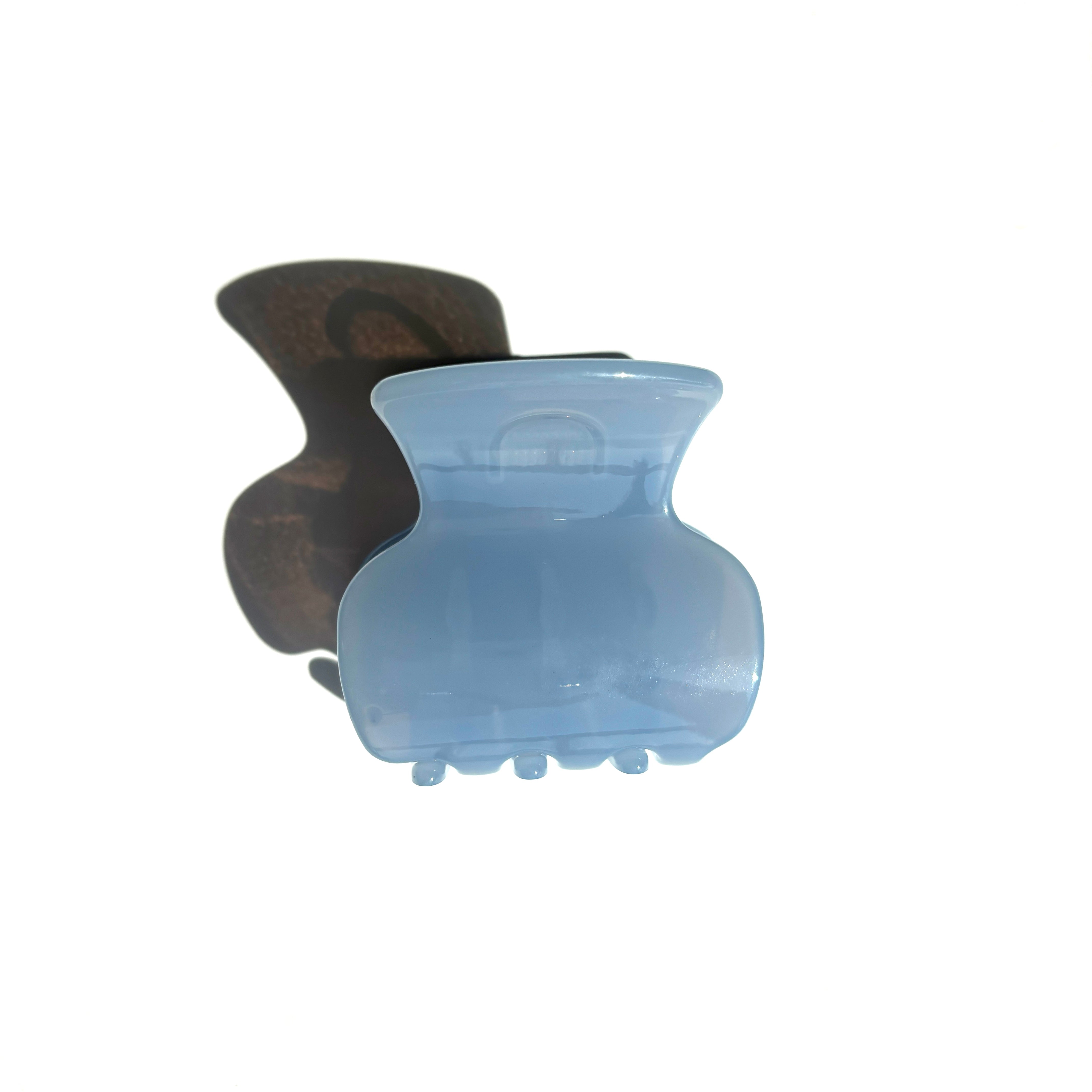 Small Blue Hair Claw