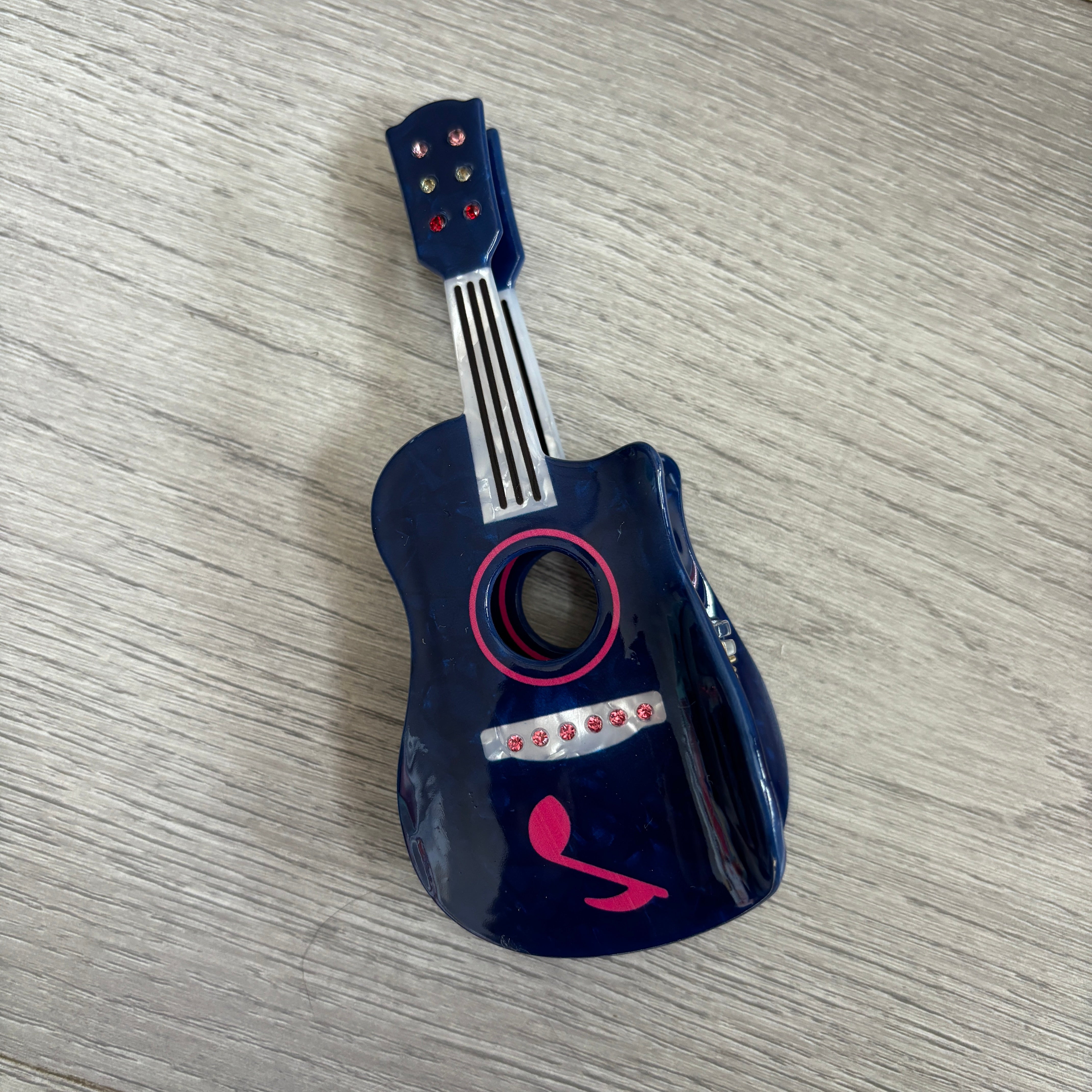 sapphire Guitar hair claw