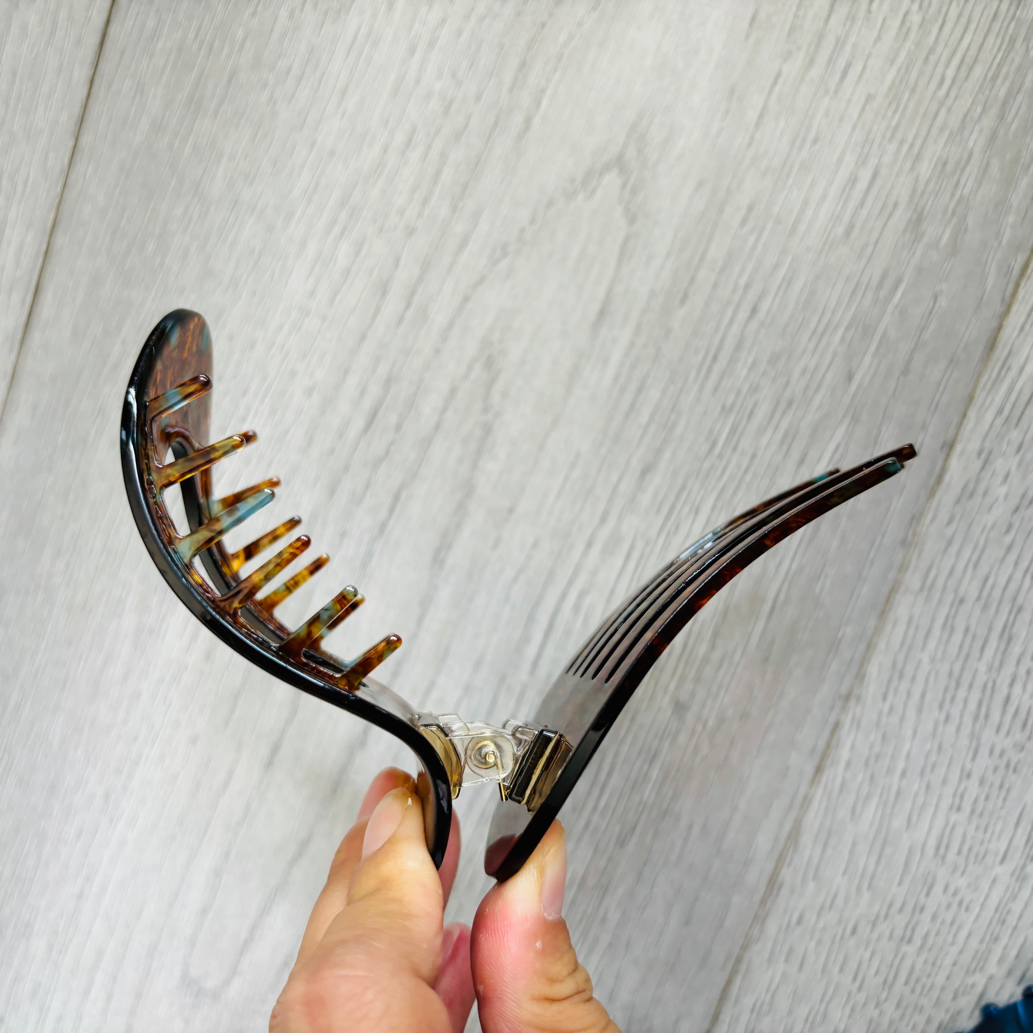 turquoise flat round hair clip