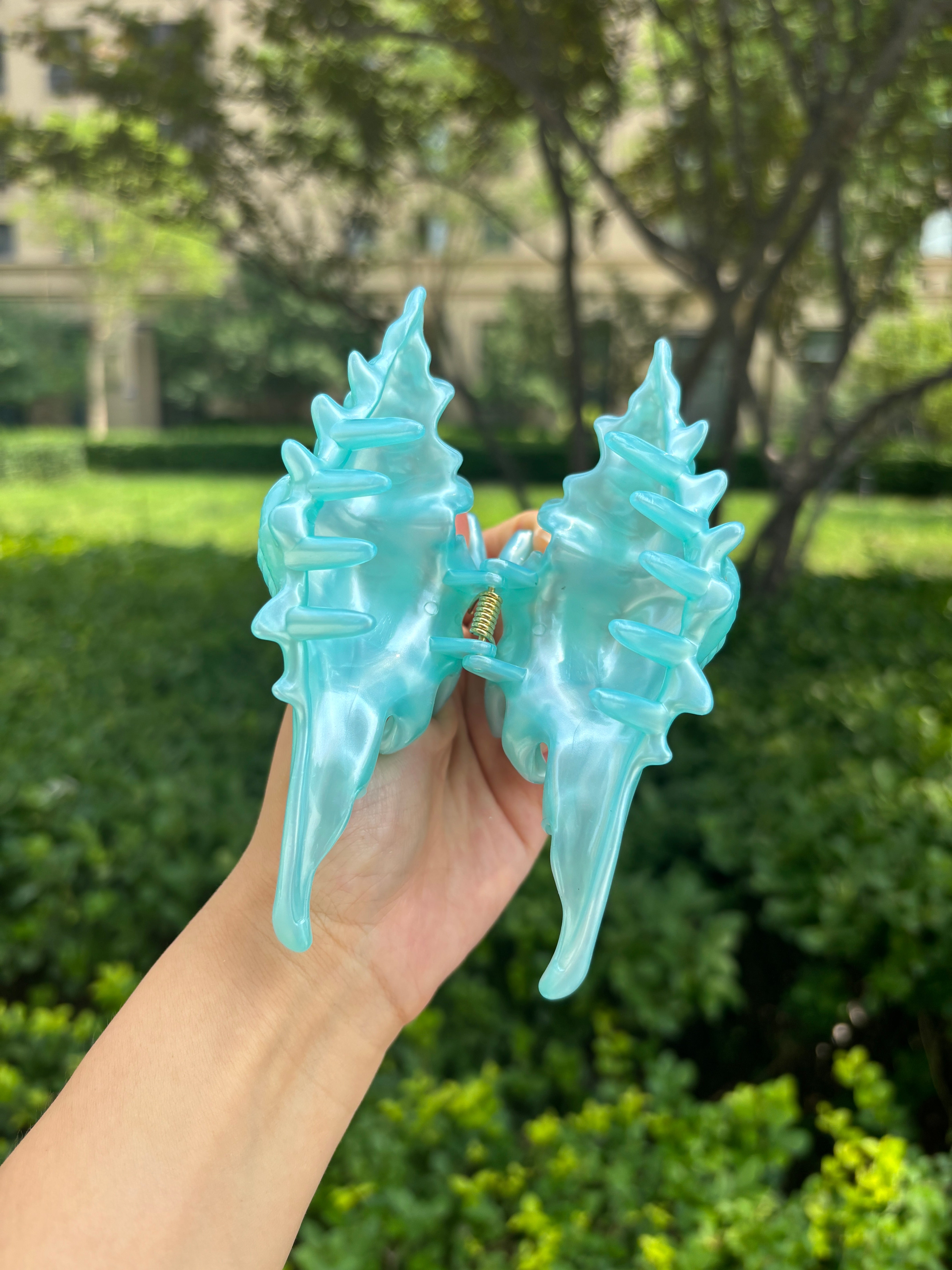 New Process Conch Claw in Green