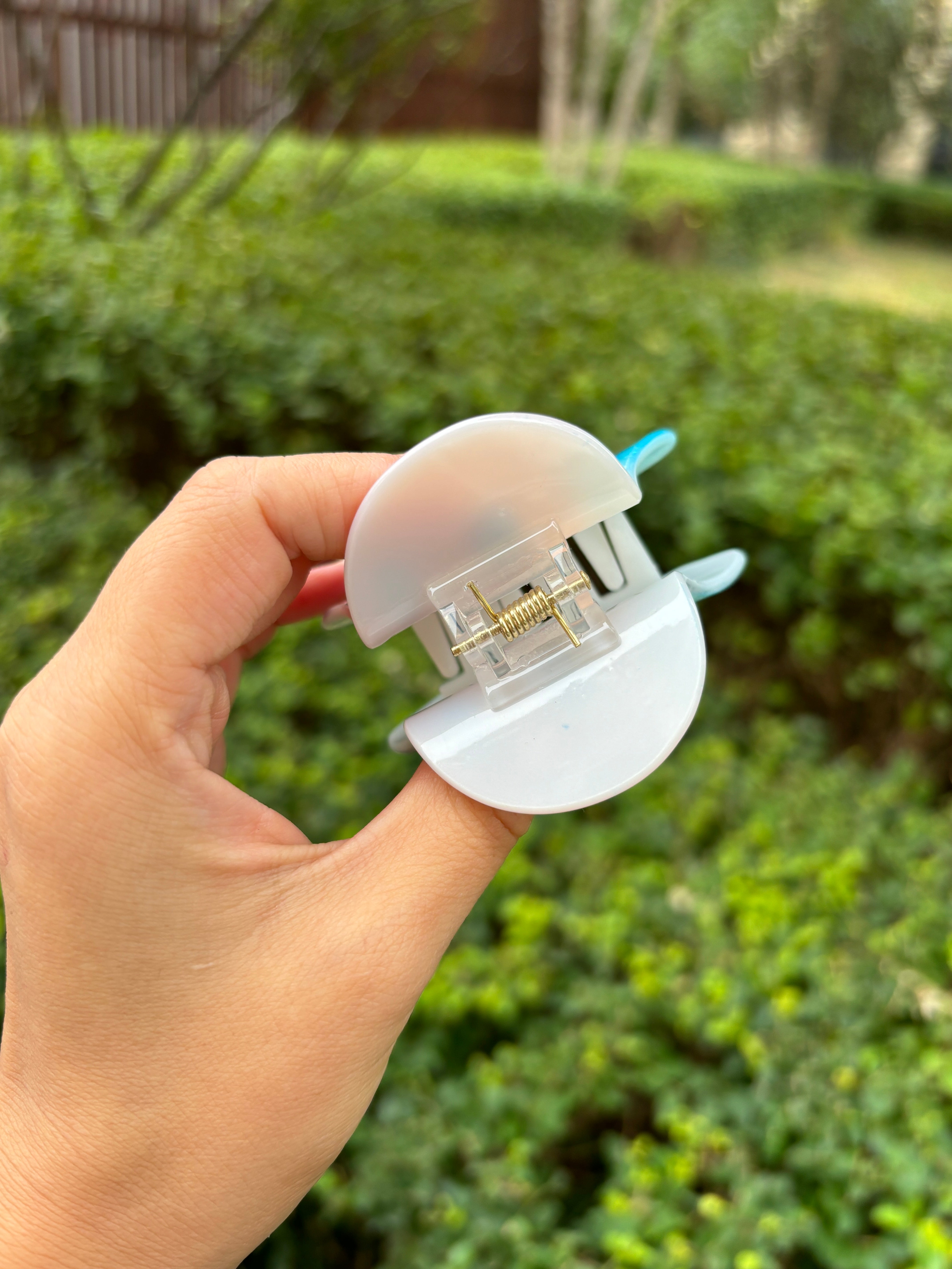 Sea salt ghost hair claw