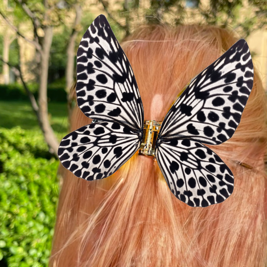 Idea Leuconoe butterfly hair claw