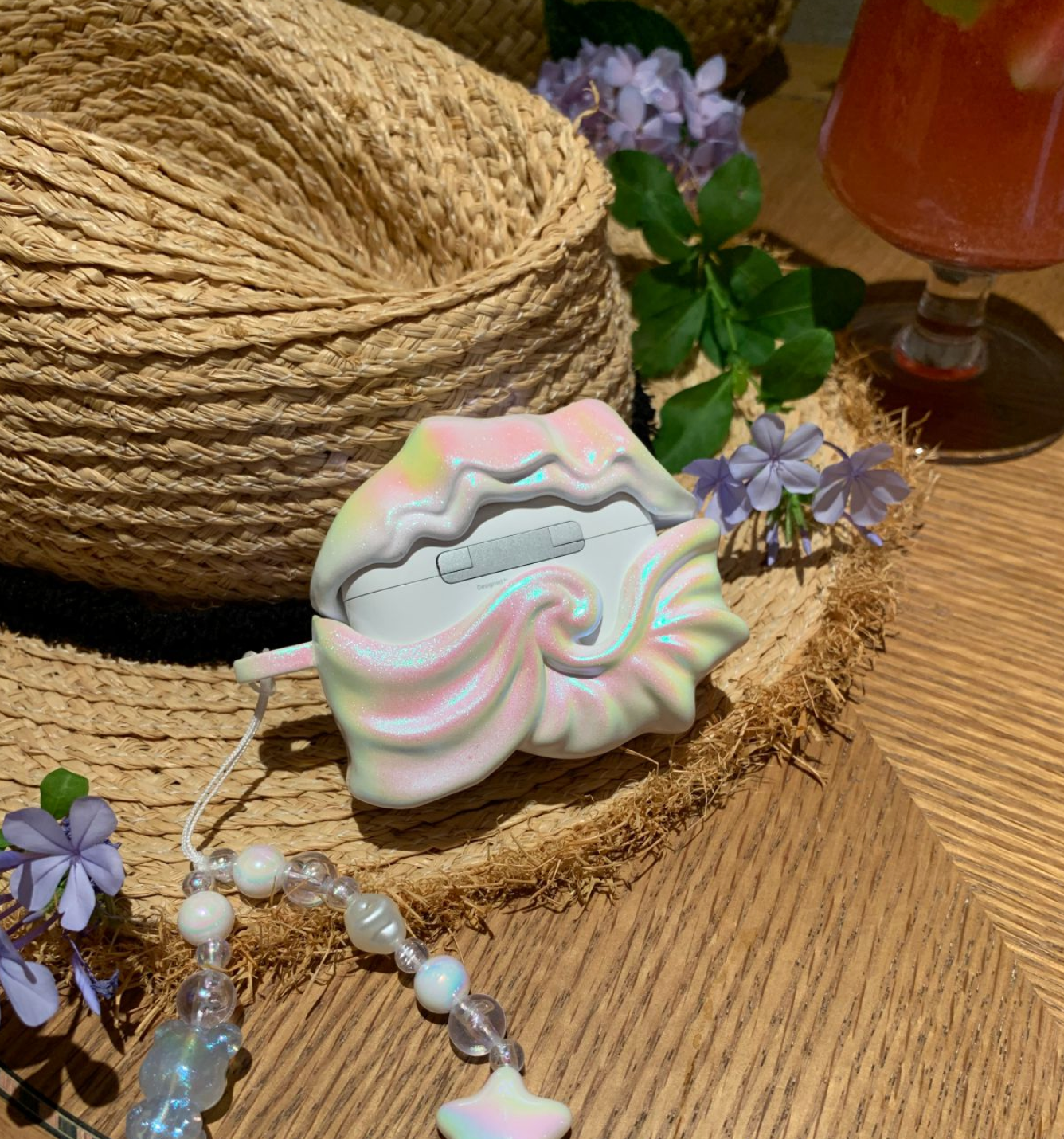 Airpods Pro Earphone shell within pearl