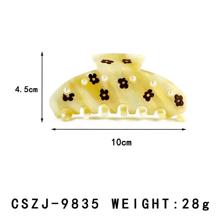 Pearl Lemon Yellow hair claw