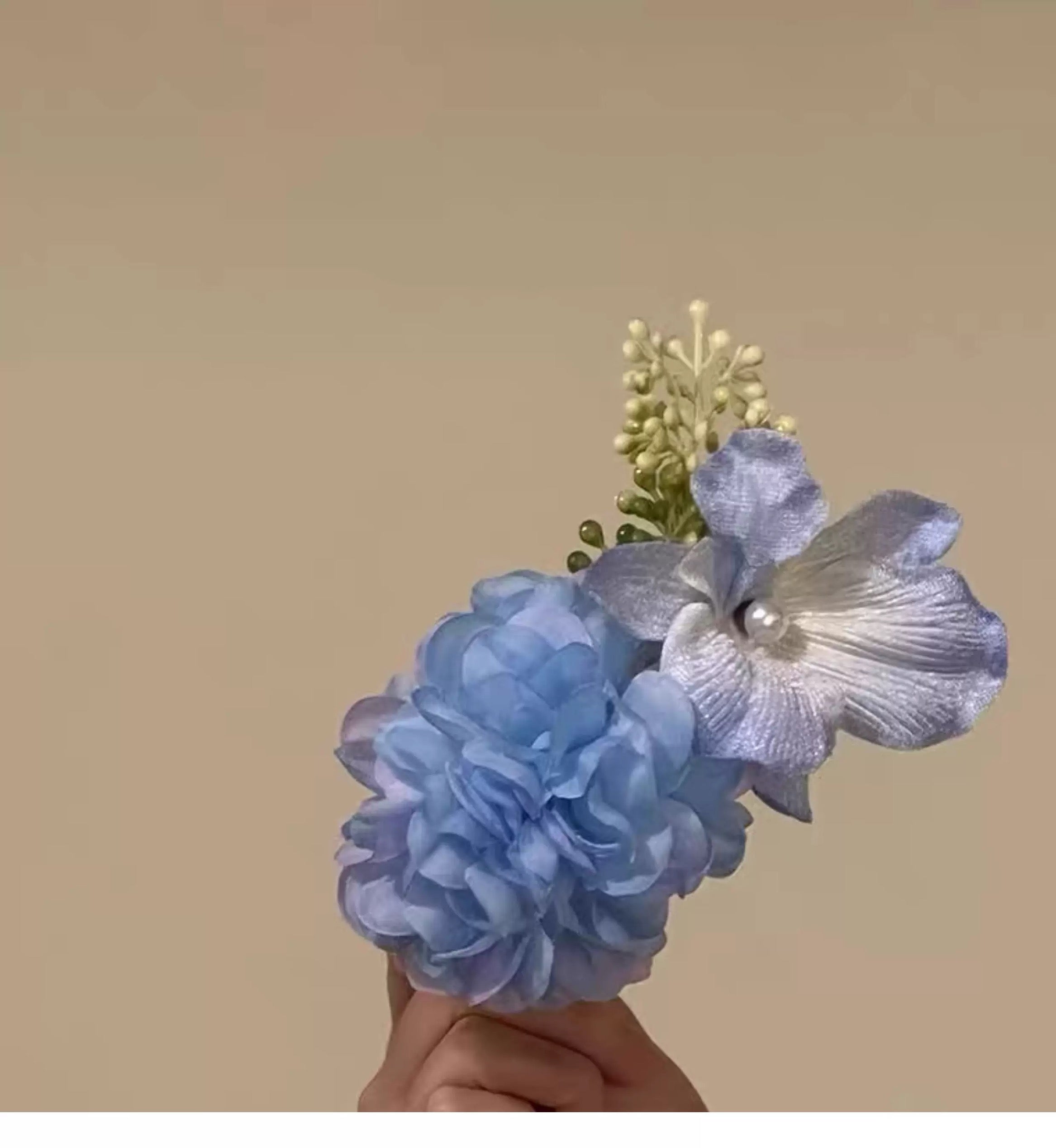 Blue flowers hair claw