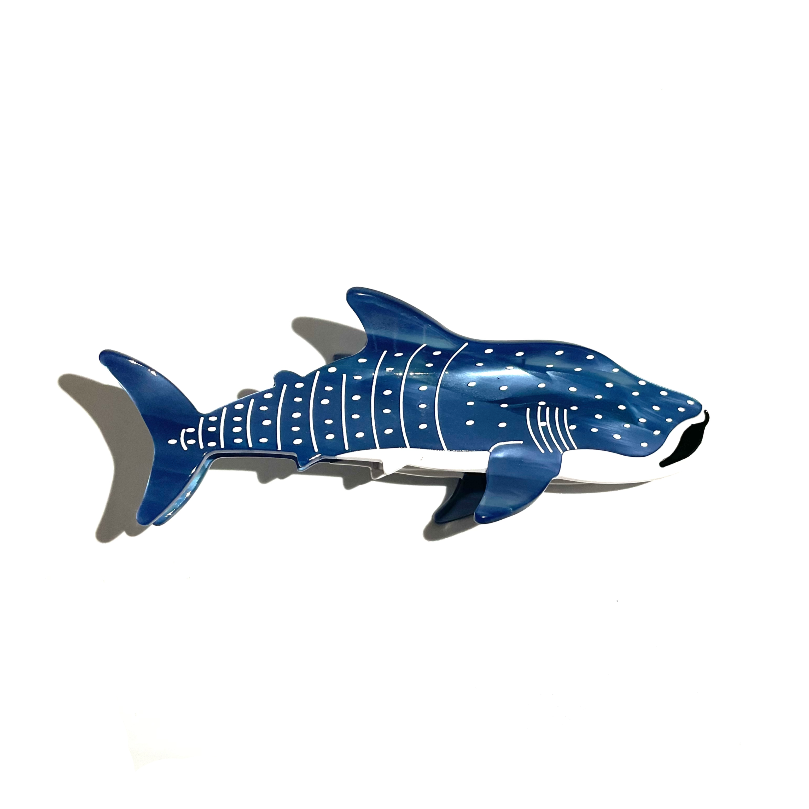 BLUE WHALE SHARK CLAW