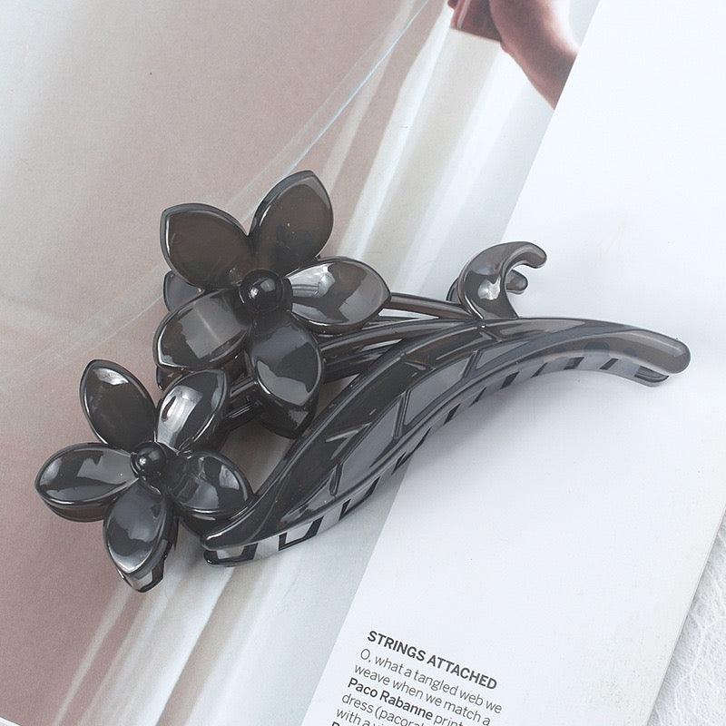 Bloom hair claw within Grey