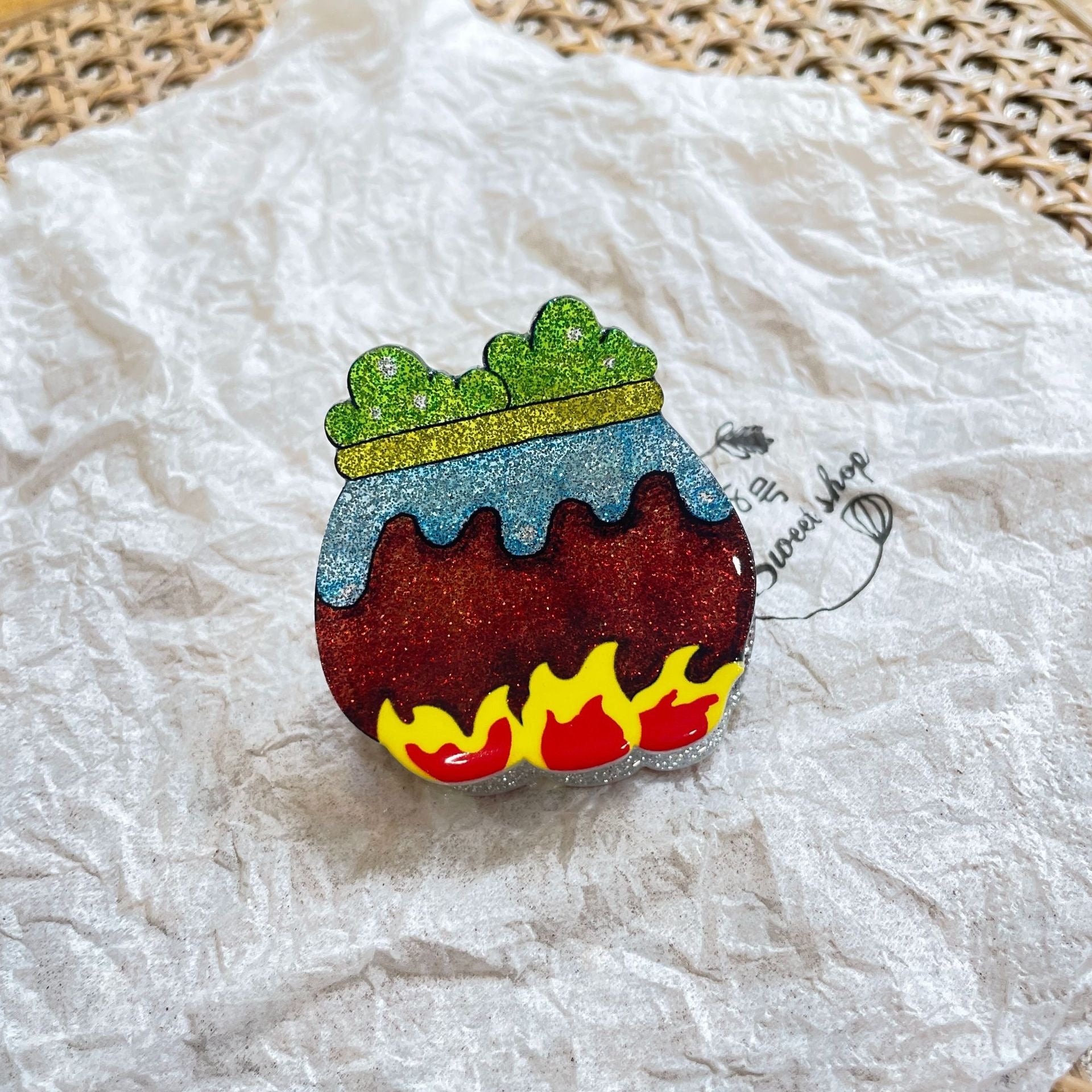 Red magic potion jar claw