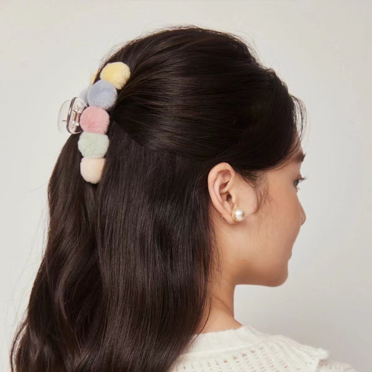 Wool Hairball claw within Pink