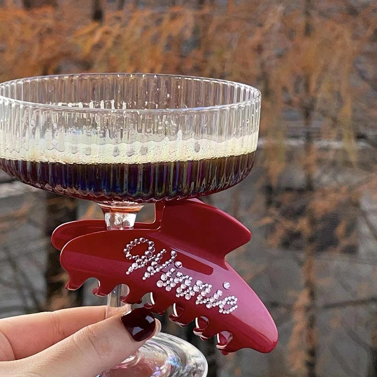 THE NAMEPLATE CUSTOMIZED CLAW IN RED WINE