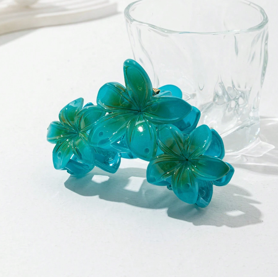 Three Frangipani Flower Claw in Malachite Green