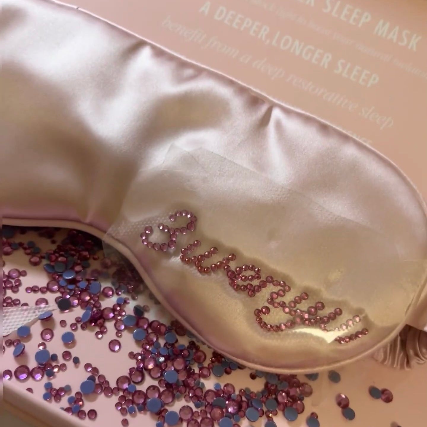 SILK EYE MASK NAMEPLATE CUSTOMIZED