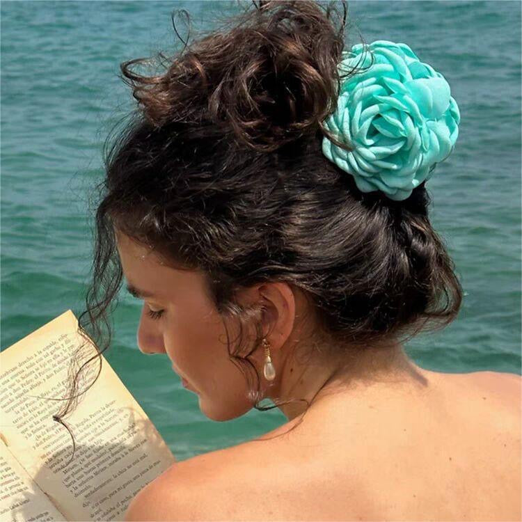 Green Rose Hair Claw