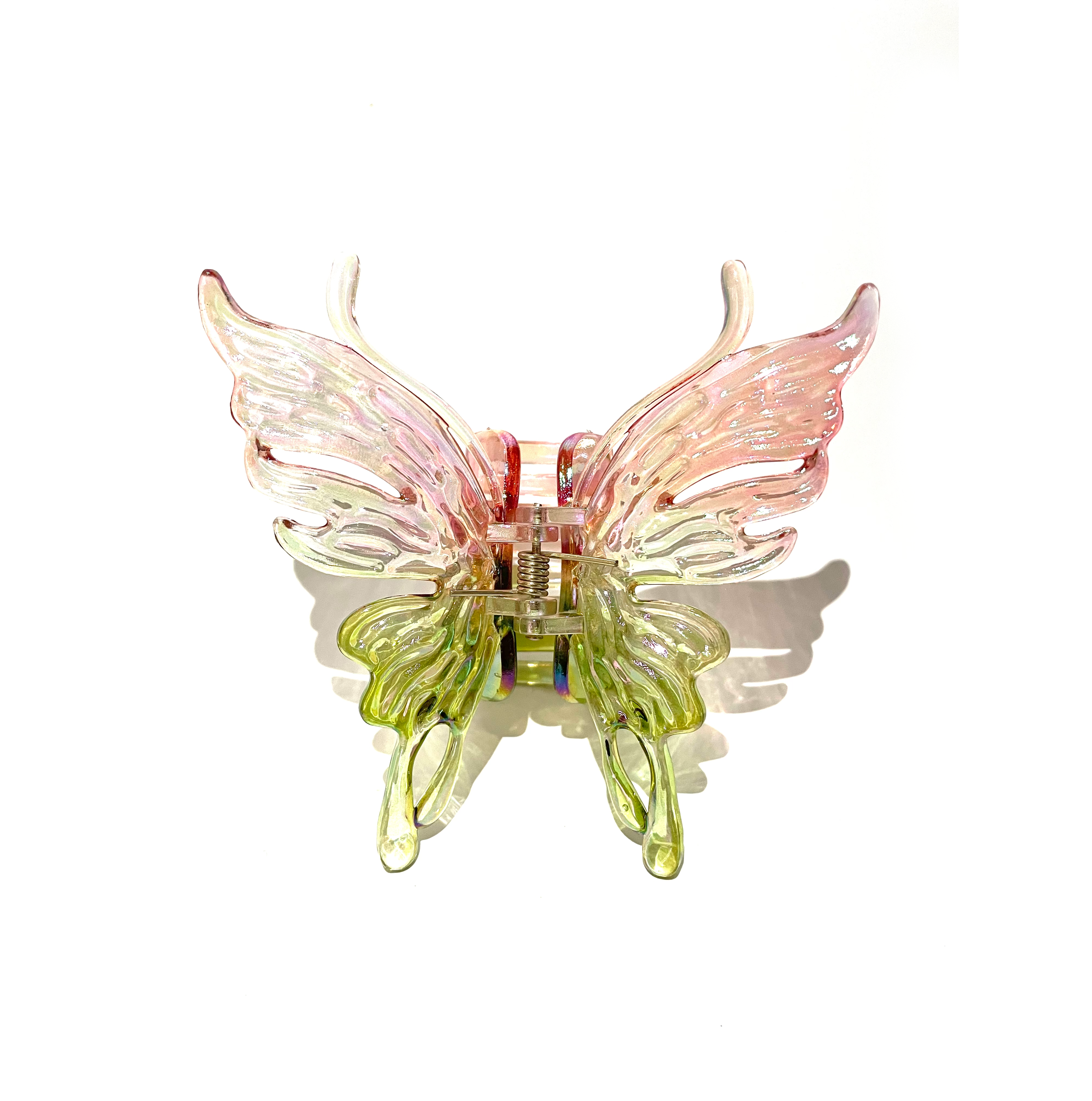 Gradient butterfly claw within green