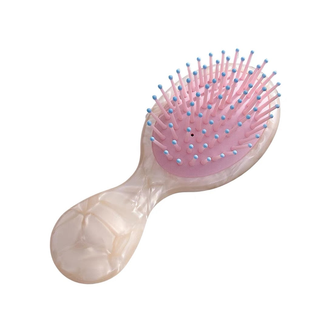 THE NAMEPLATE CUSTOMIZED PADDLE BRUSH